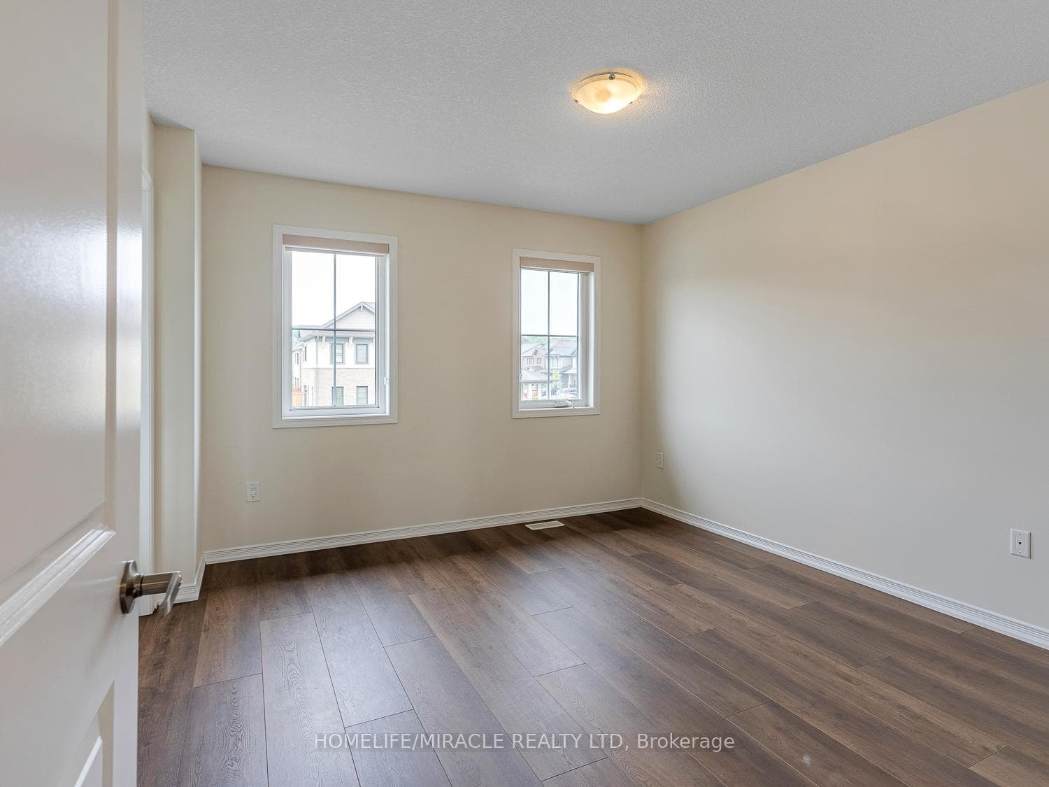 278 BEDROCK Drive photo 29