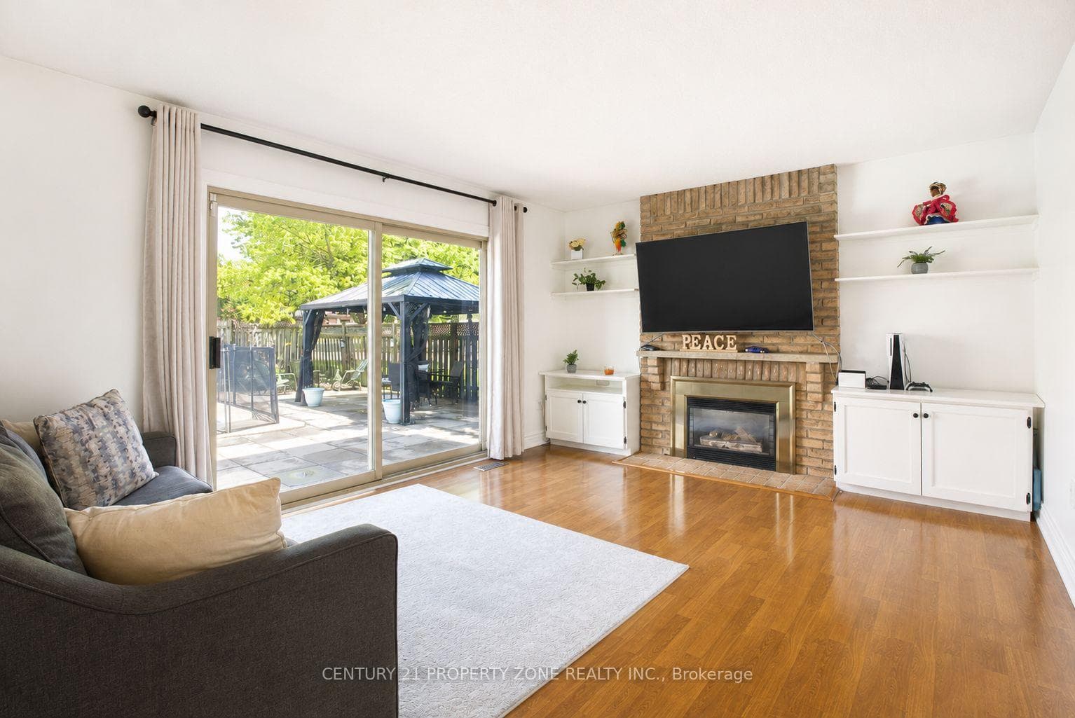 27 Madrid Crescent photo 14