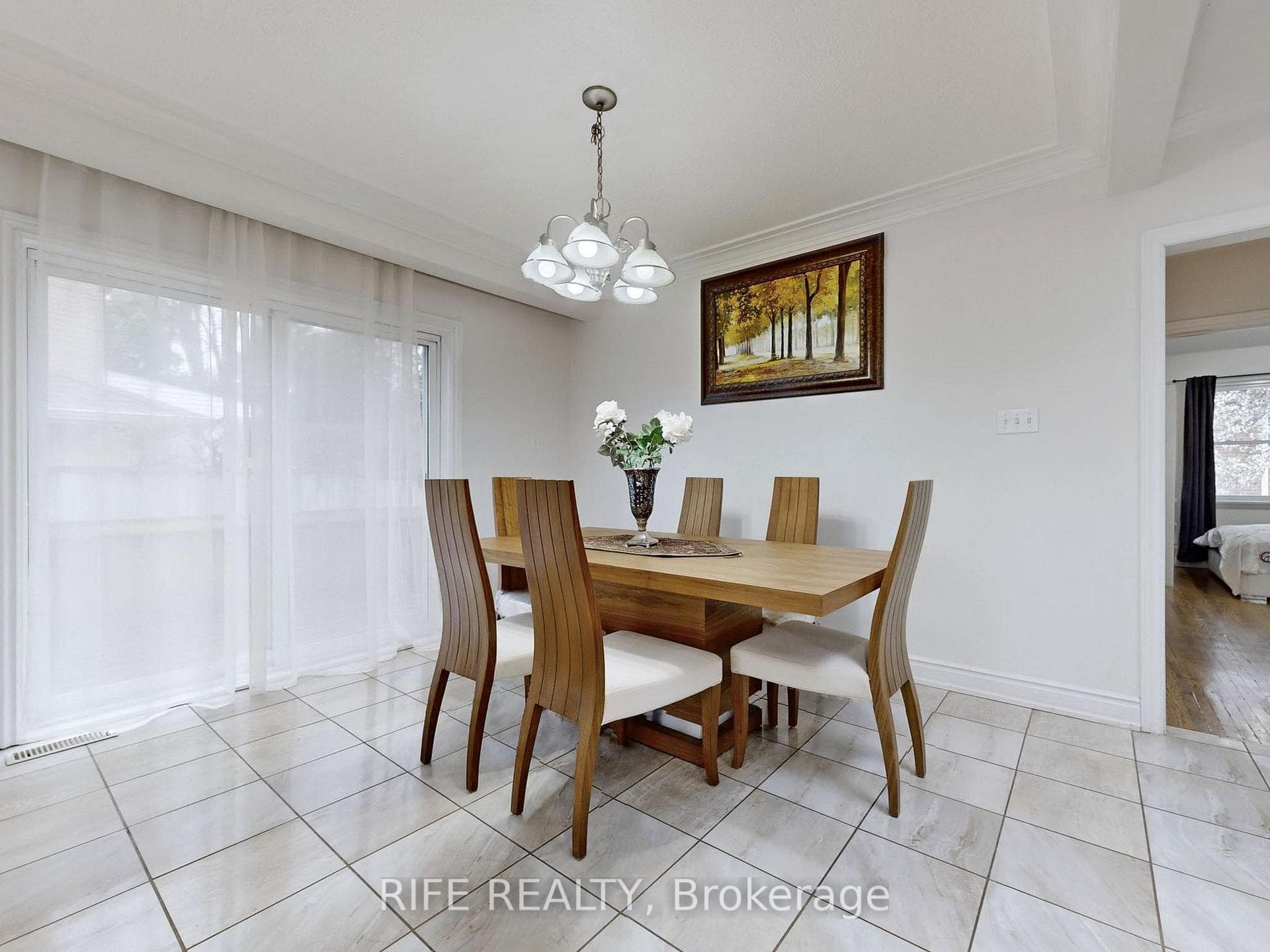 68 Fenn Avenue photo 7