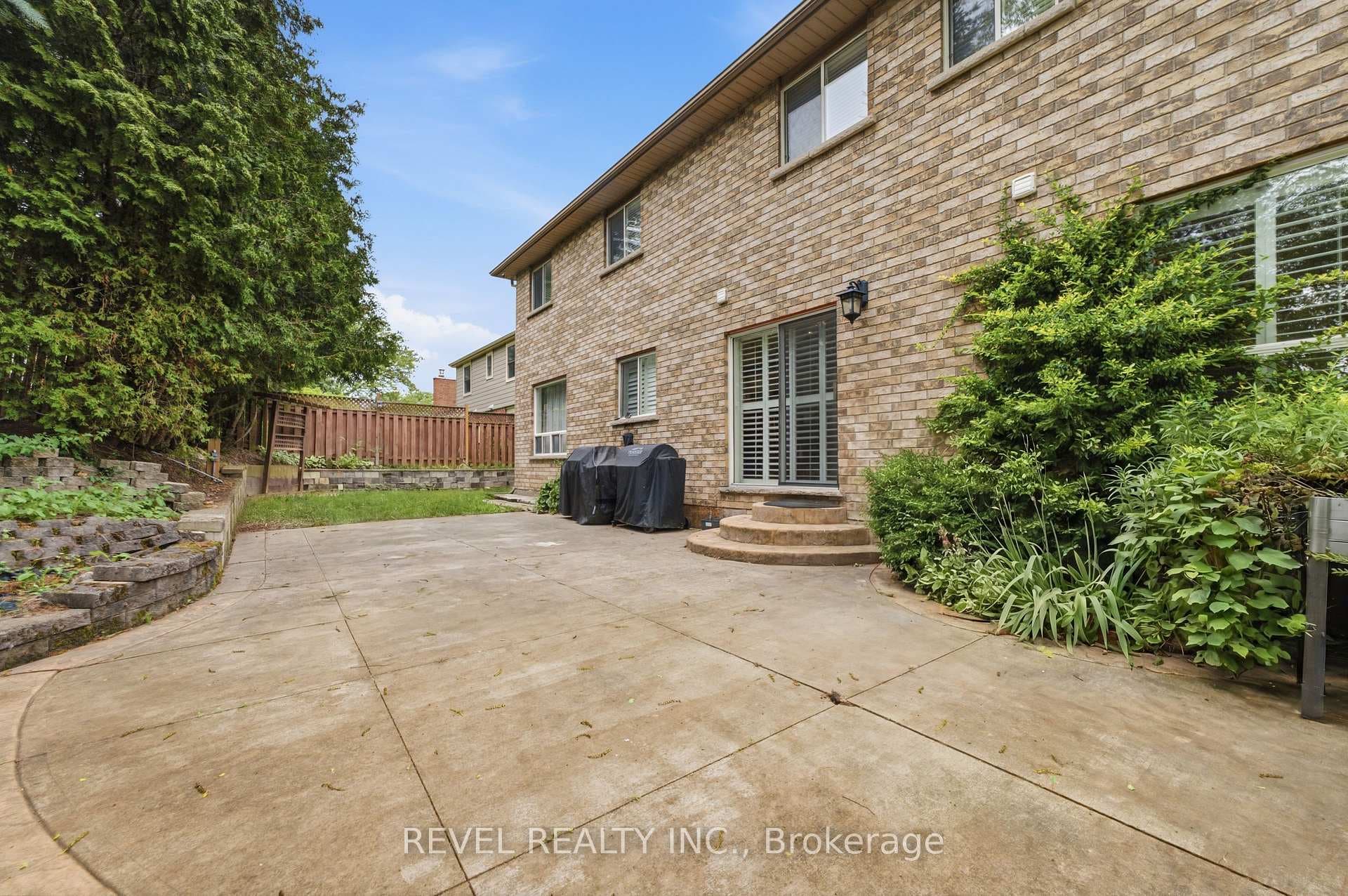 11 Maynard Street photo 40