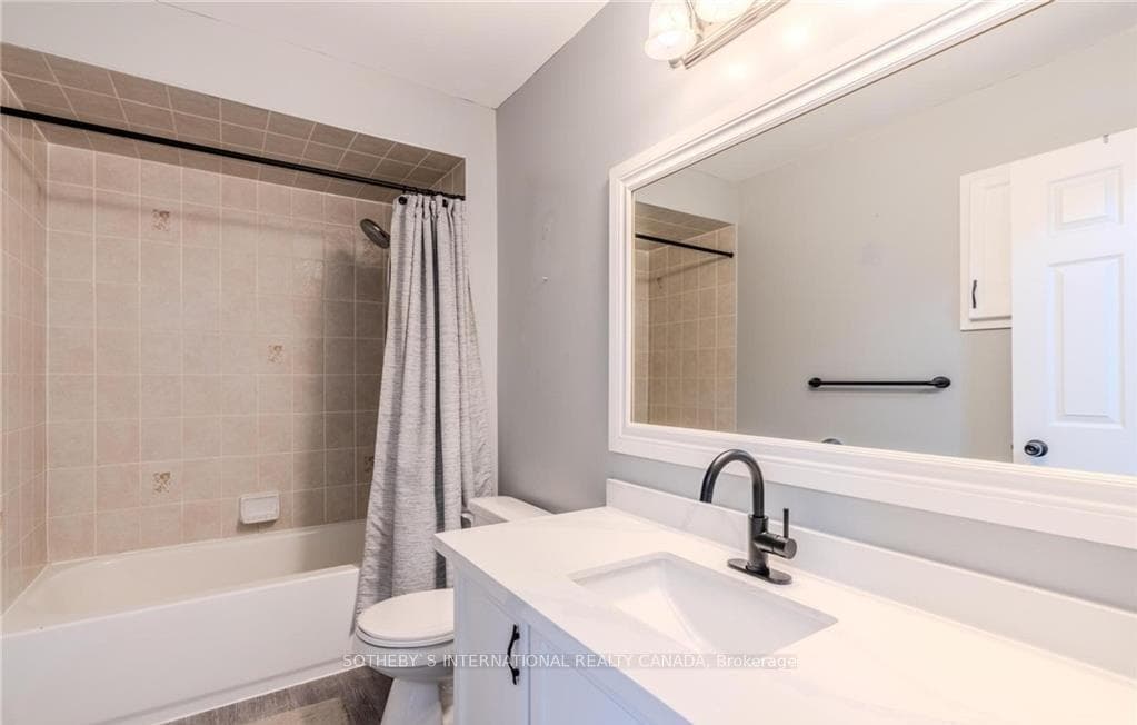 5110 Fairview Street Unit 7 photo 33
