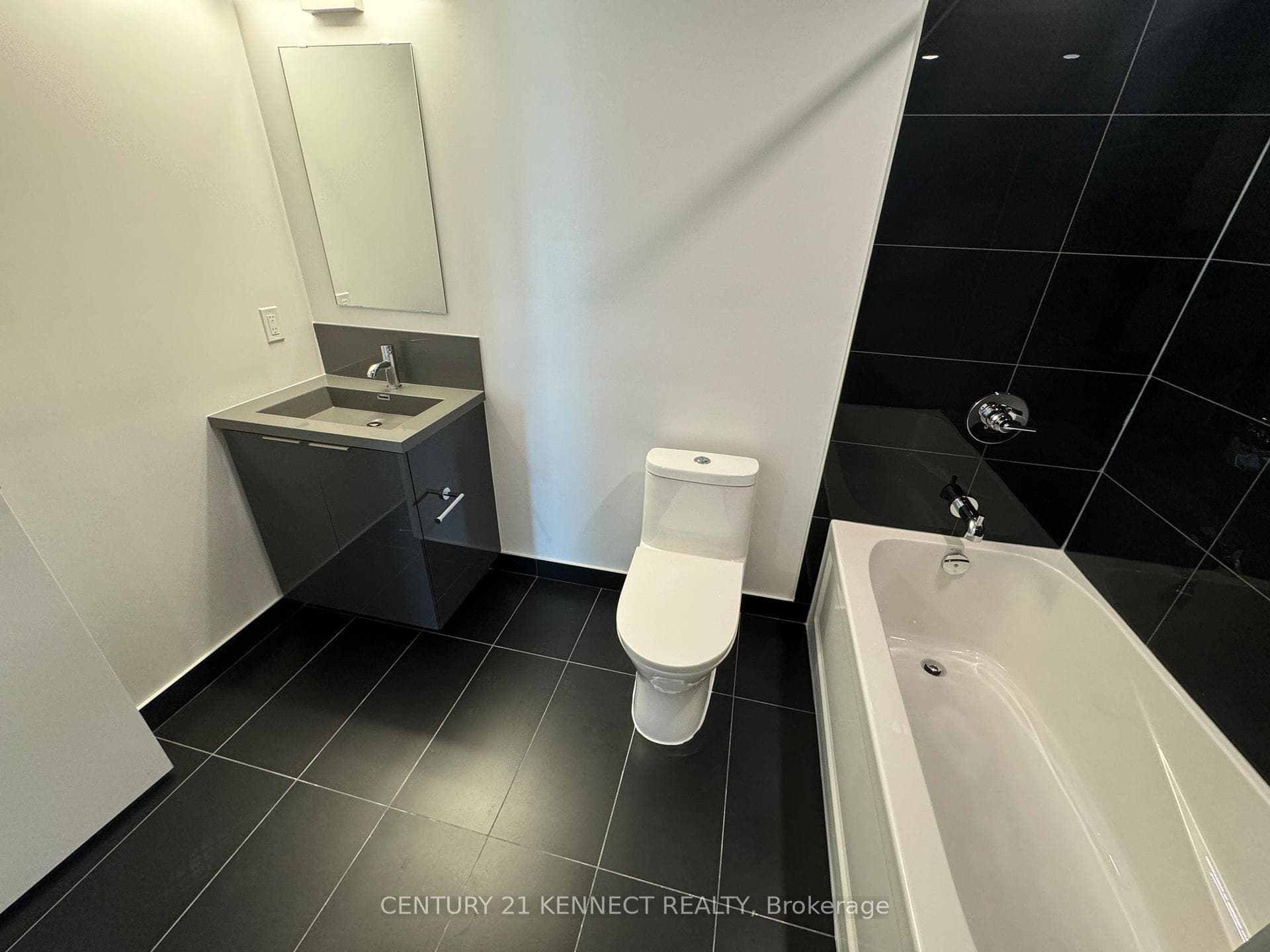 238 Simcoe Street Unit 1609 photo 15