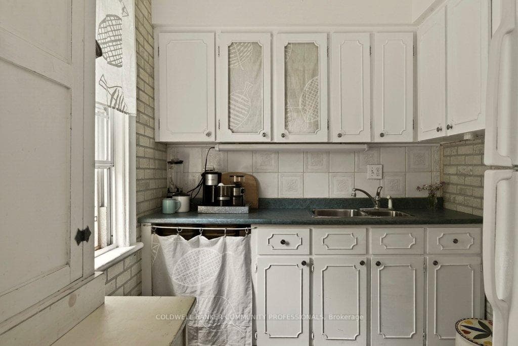 111 Spadina Avenue photo 25