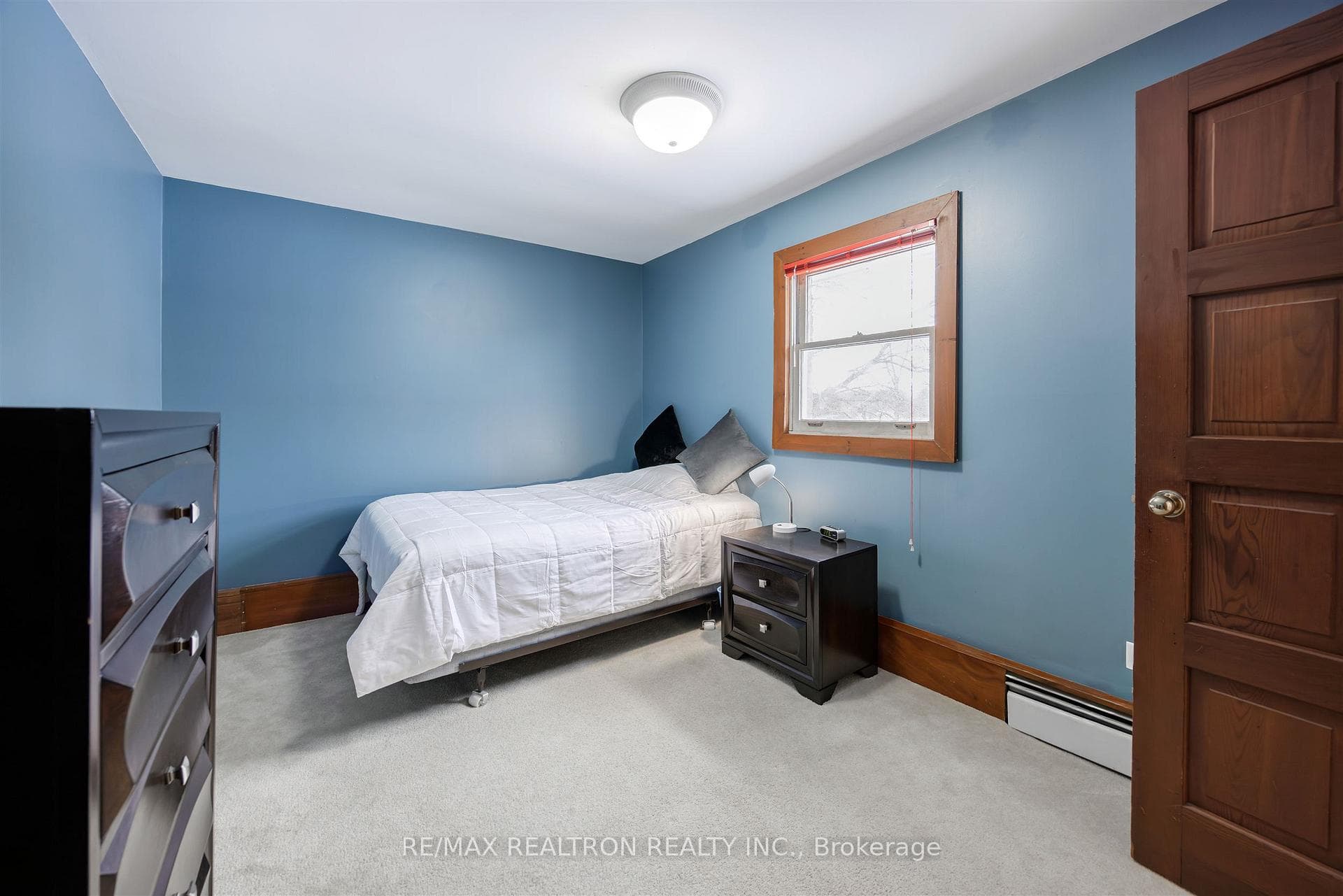 17755 Warden Avenue photo 31