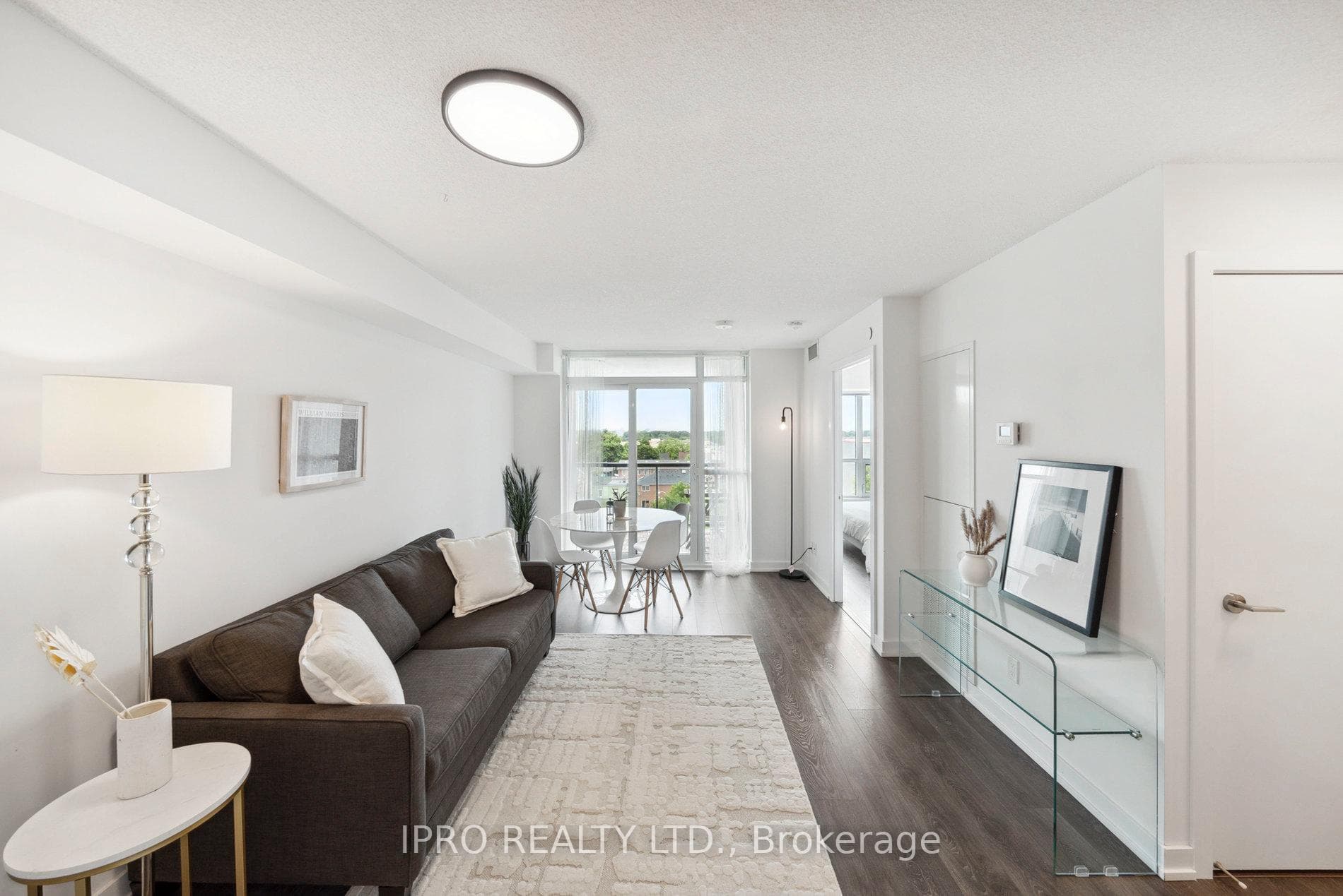 8 Trent Avenue Unit 513 photo 5