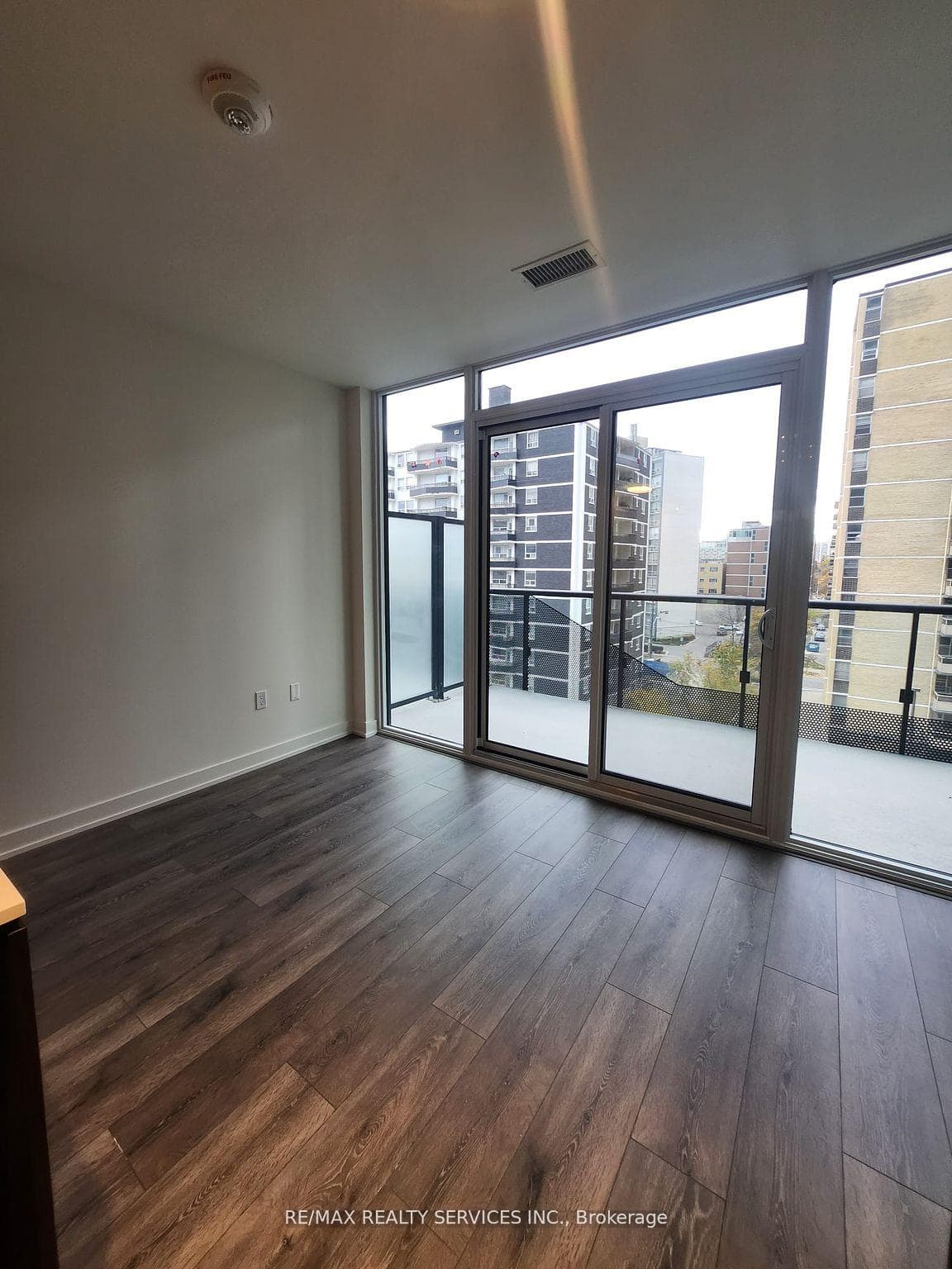 127 Broadway Avenue Unit 614S photo 14