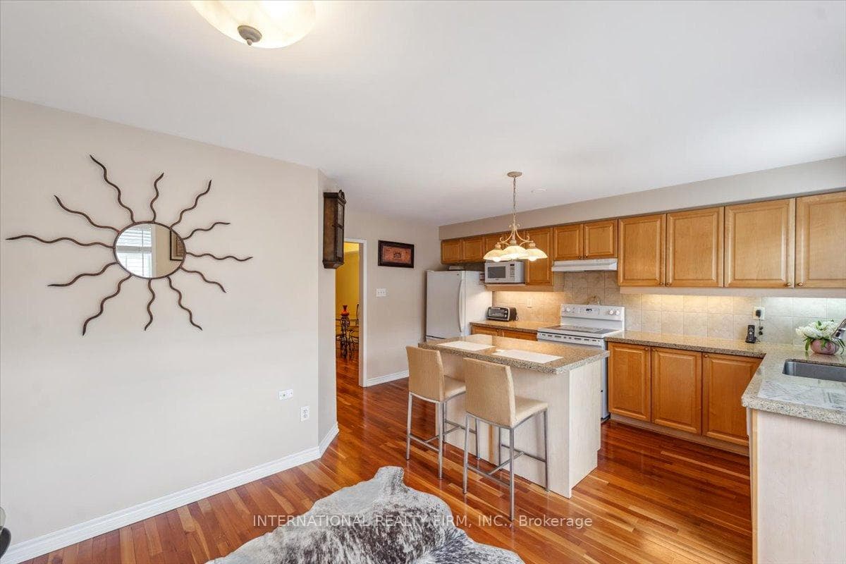 167 GATWICK Drive photo 10