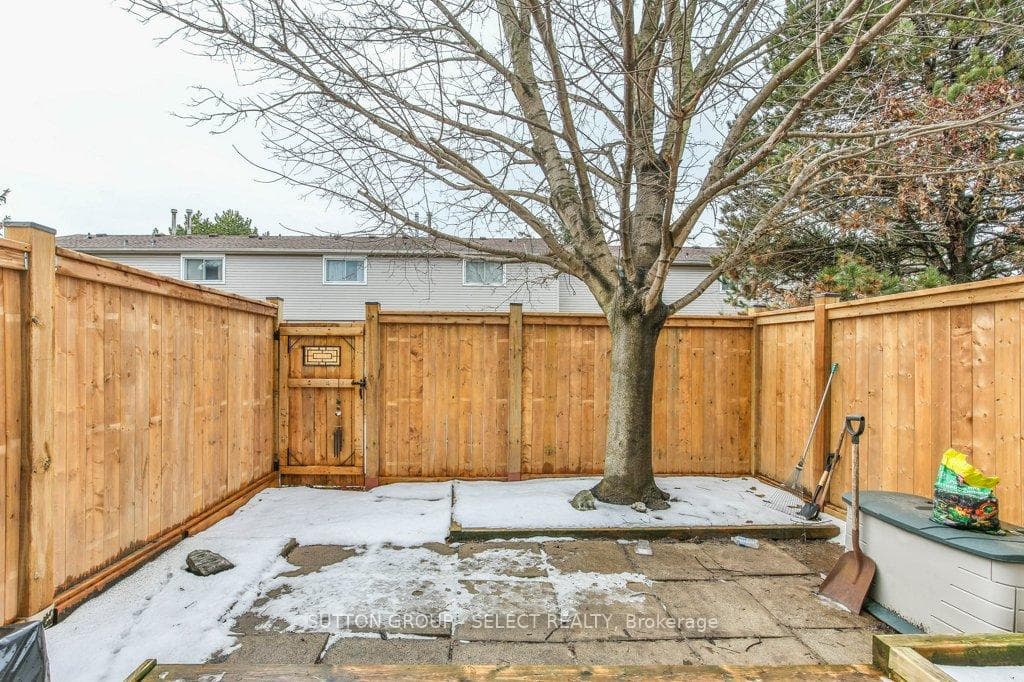 90 Tiffany Drive Unit 114 photo 25