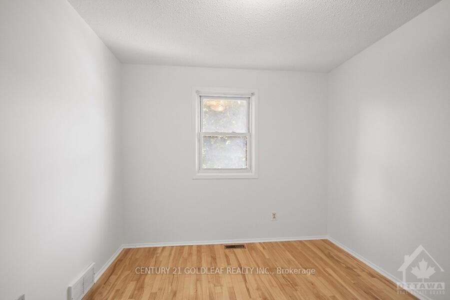 1651 HERON Road photo 20