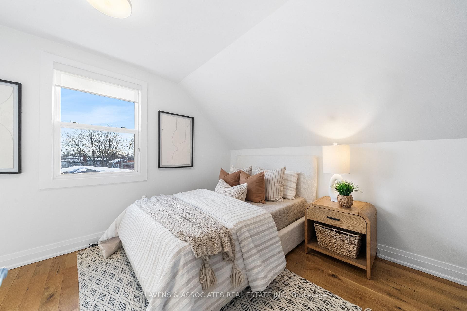 15 Ashbury Avenue photo 21