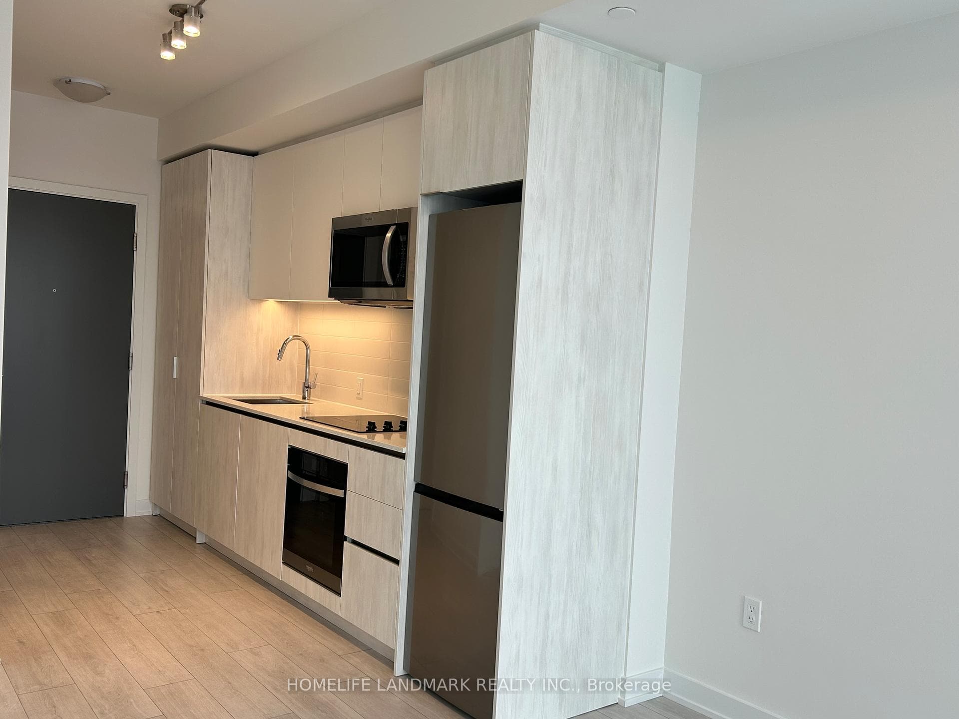 5858 Yonge Street Unit 1926 photo 3