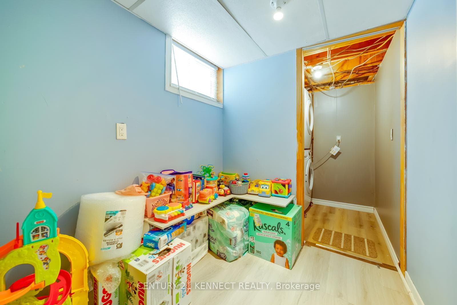172 Waverly Street photo 20