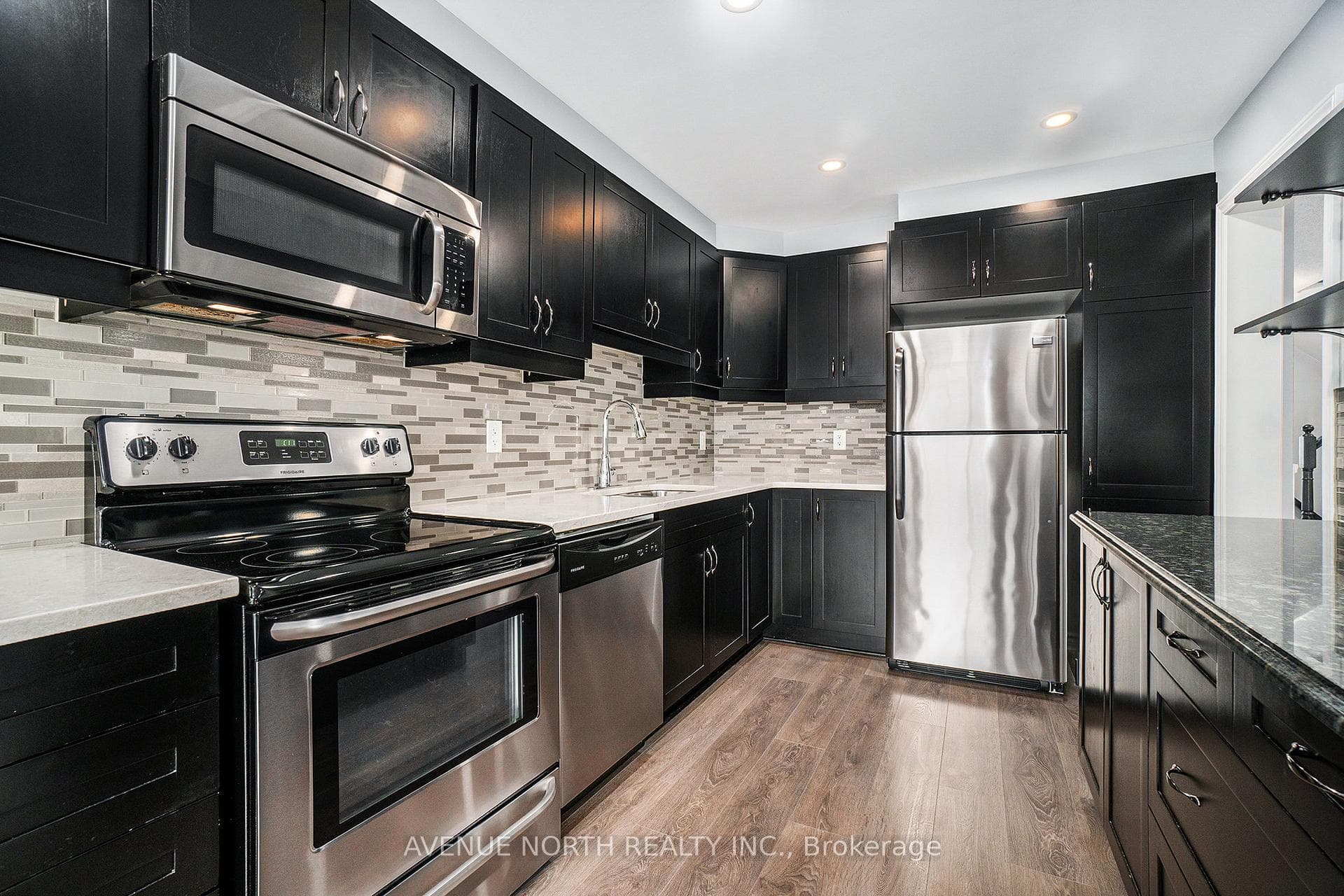 149 Mandalay Street photo 11