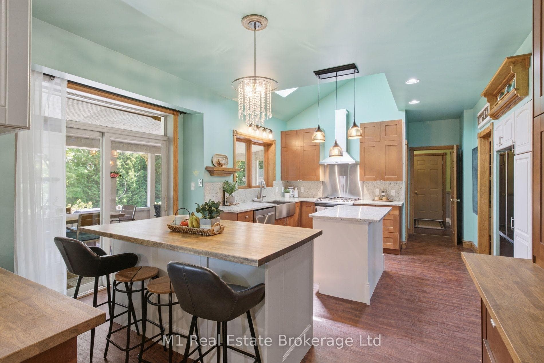 142631 35 Road photo 7