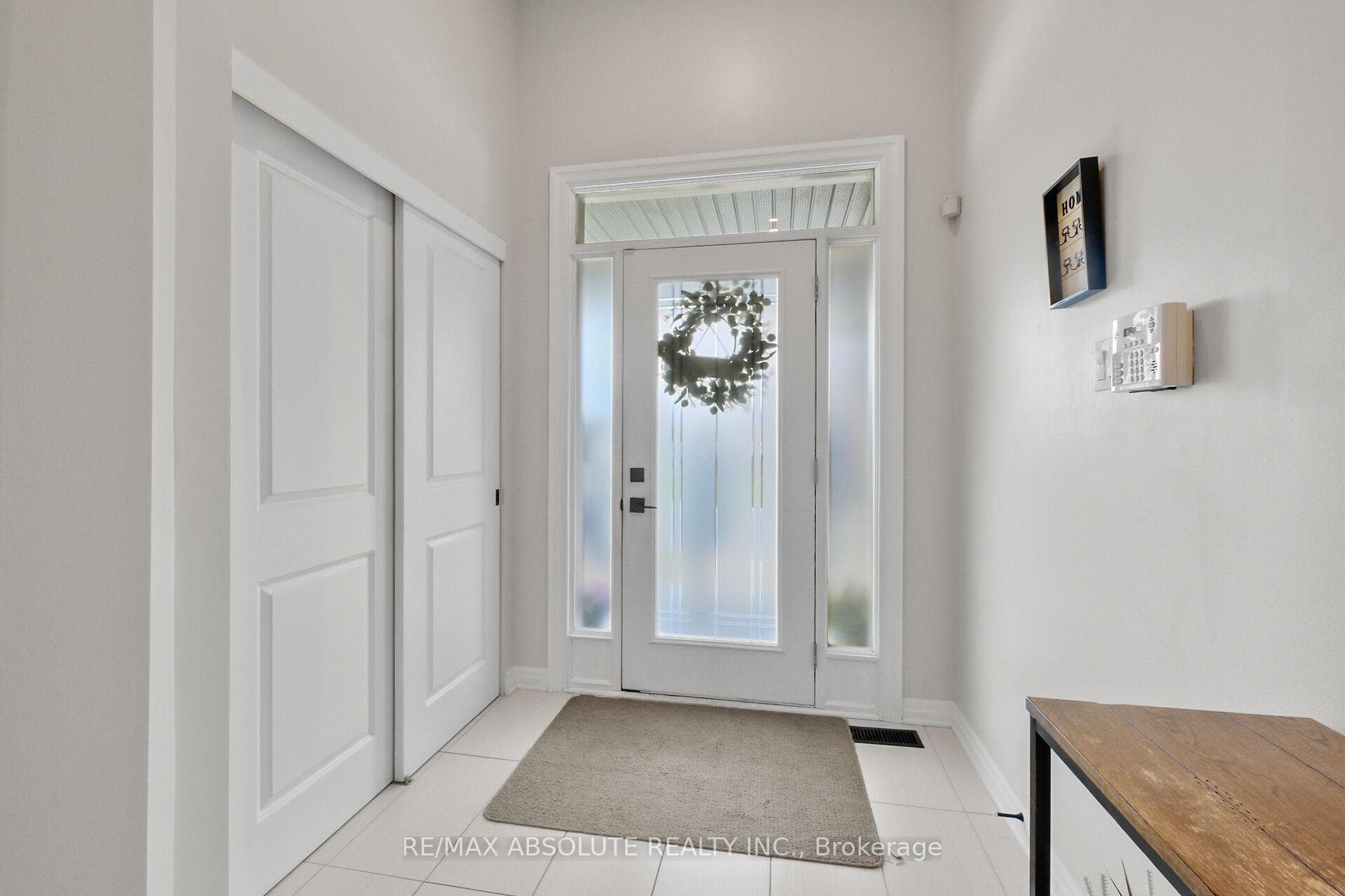 243 Overberg Way photo 2