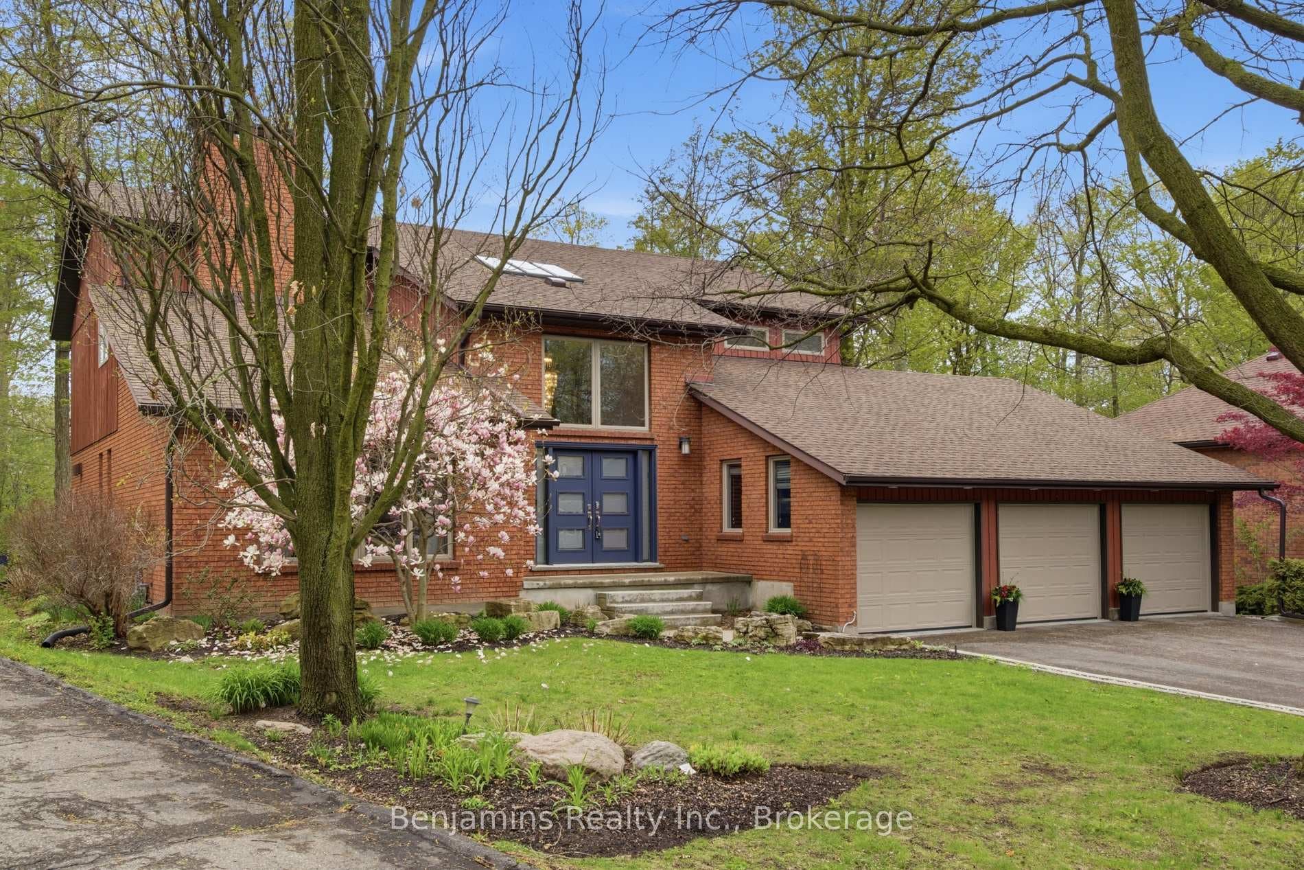 20 Huntingdale Place photo 2