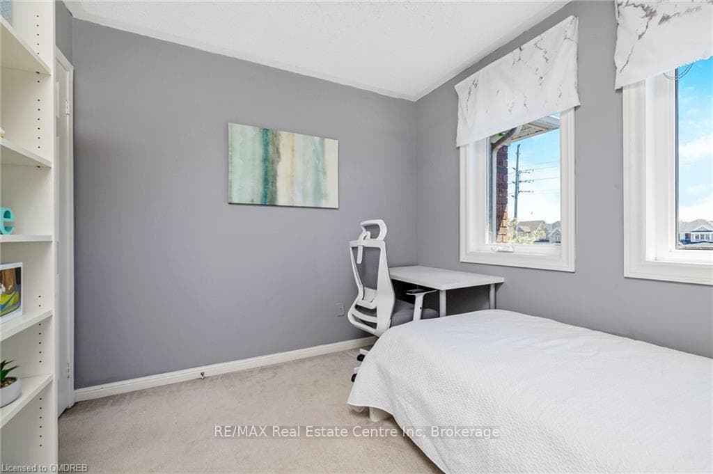 1595 EVANS Terrace photo 31