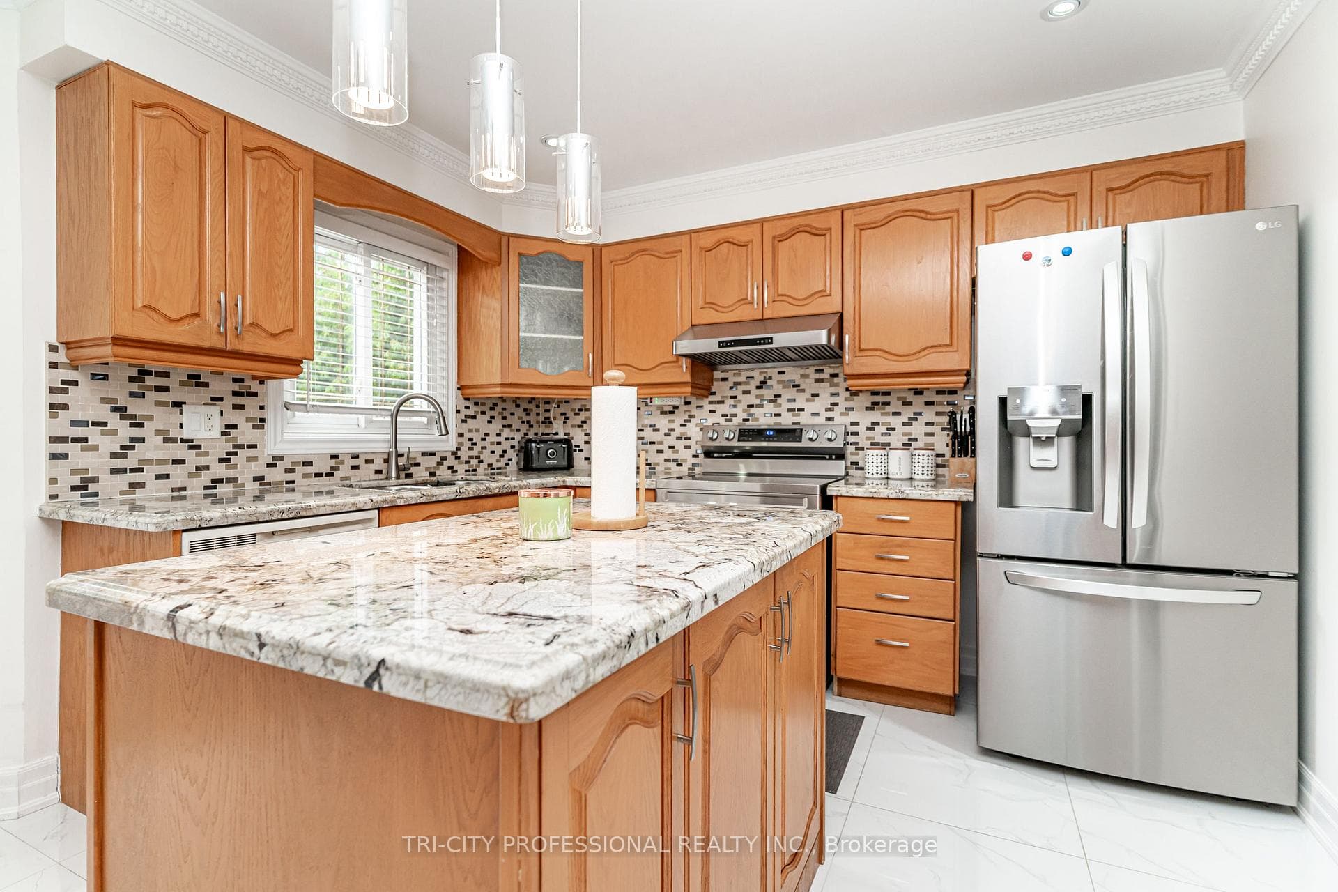 2 Burnley Place photo 14