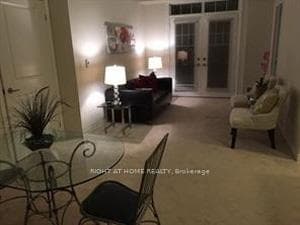263 Georgian Drive Unit 102 photo 4