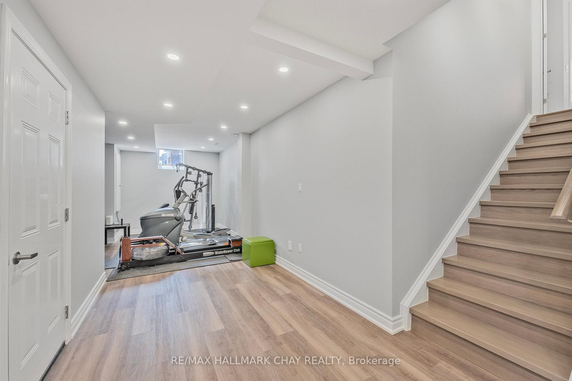 260 Sikura Circle photo 25