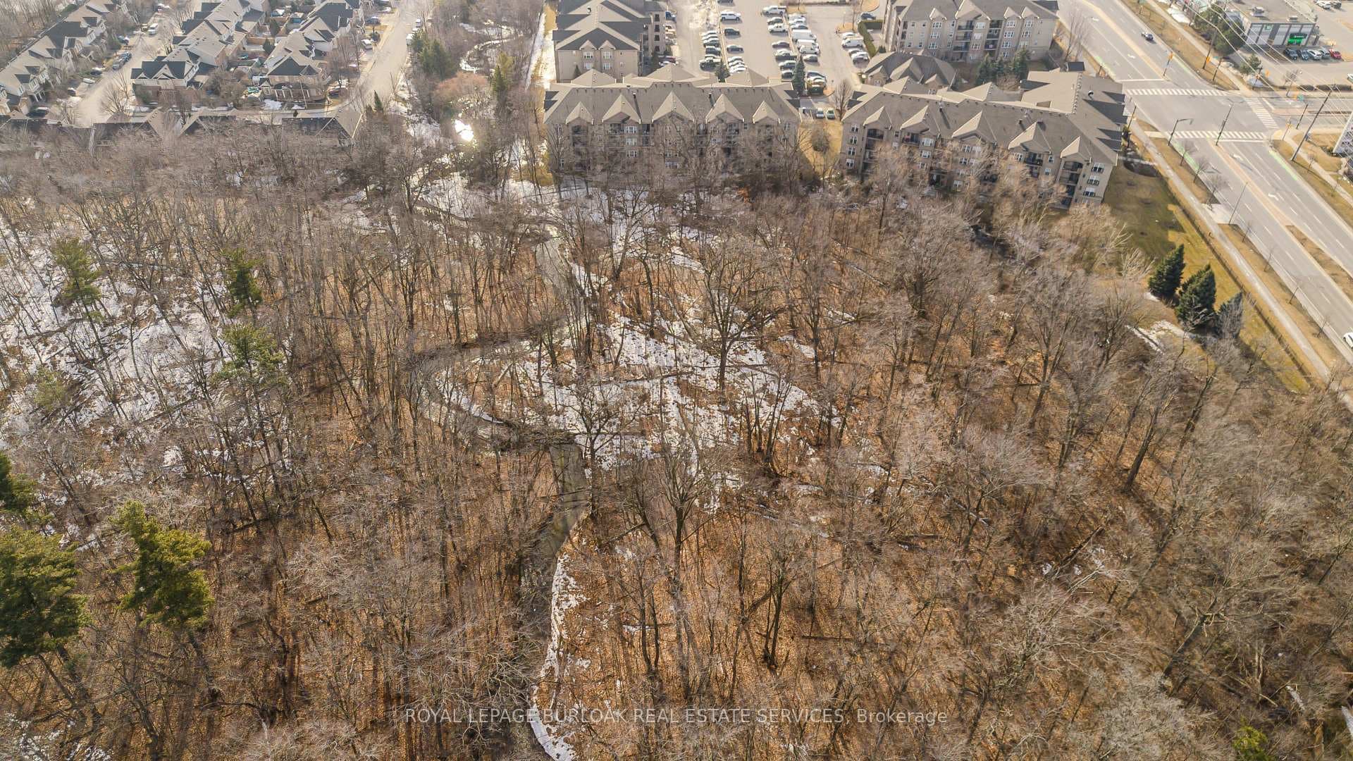 2075 Appleby Line Unit 106 photo 25