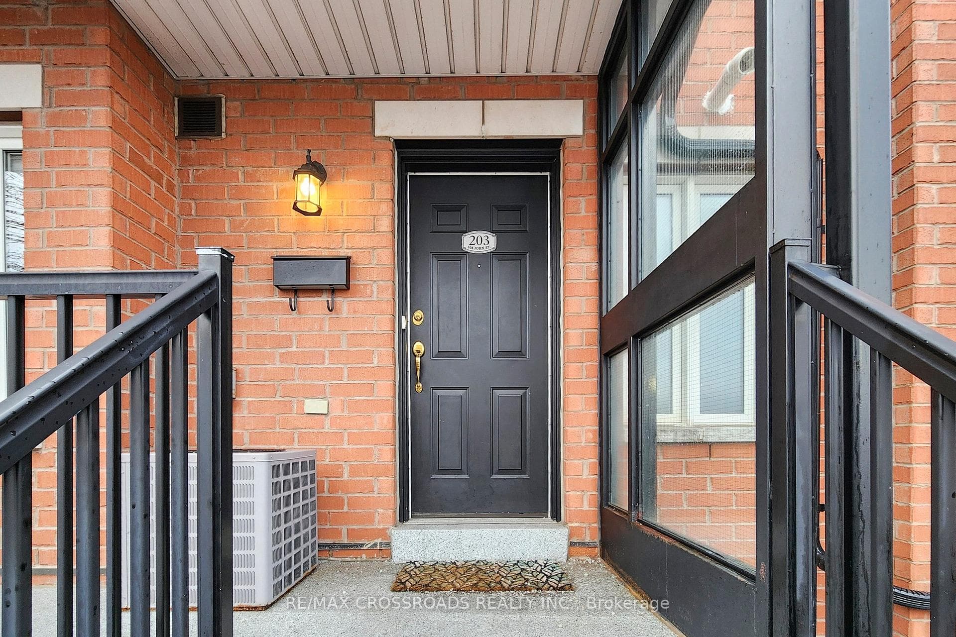 308 John Street Unit 203 photo 6