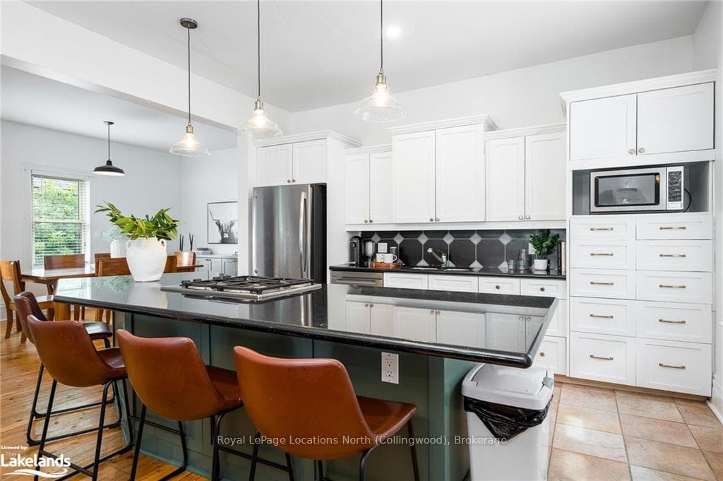 131 FOURTH Street photo 15