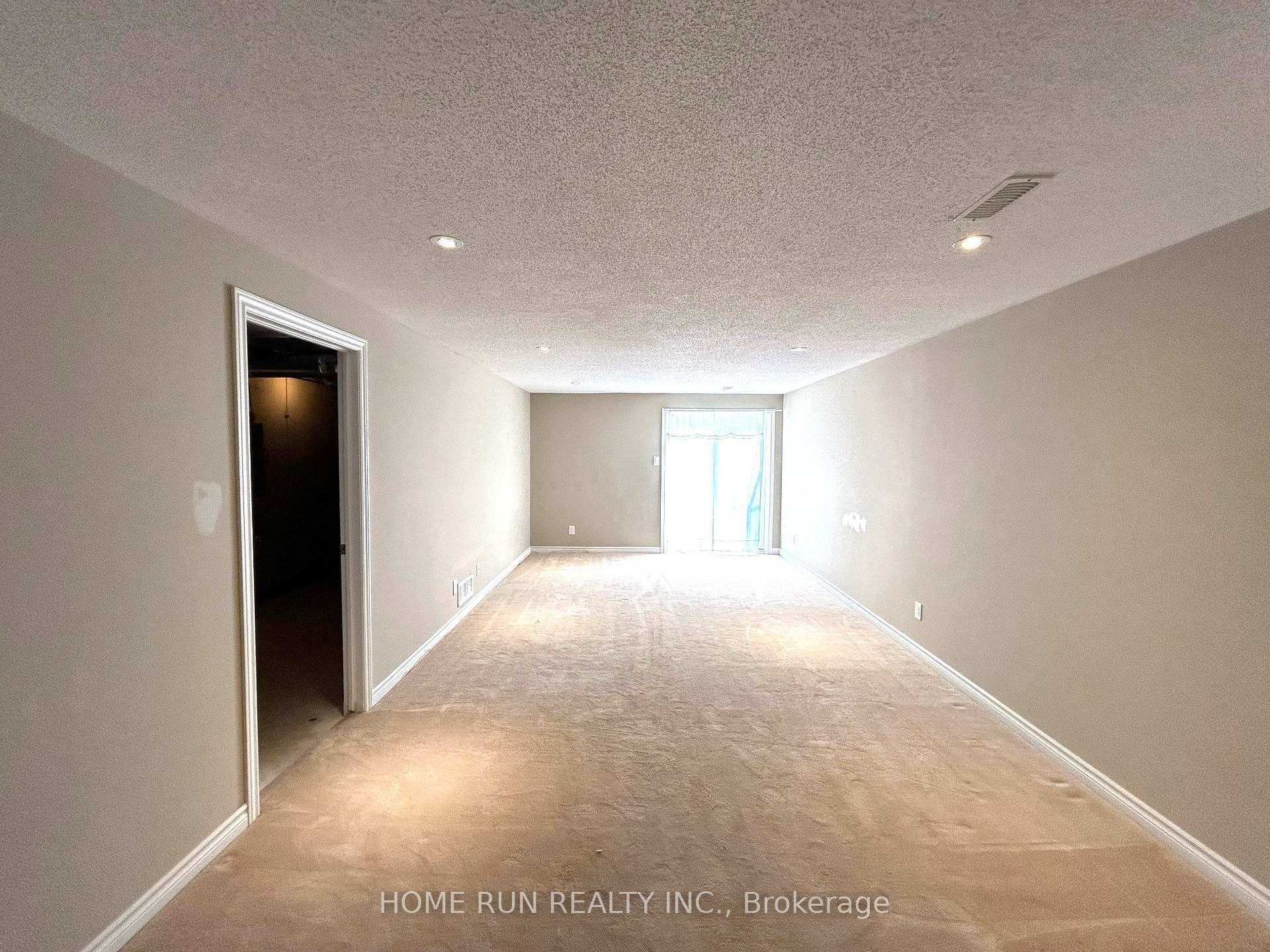 862 Fletcher Circle photo 26