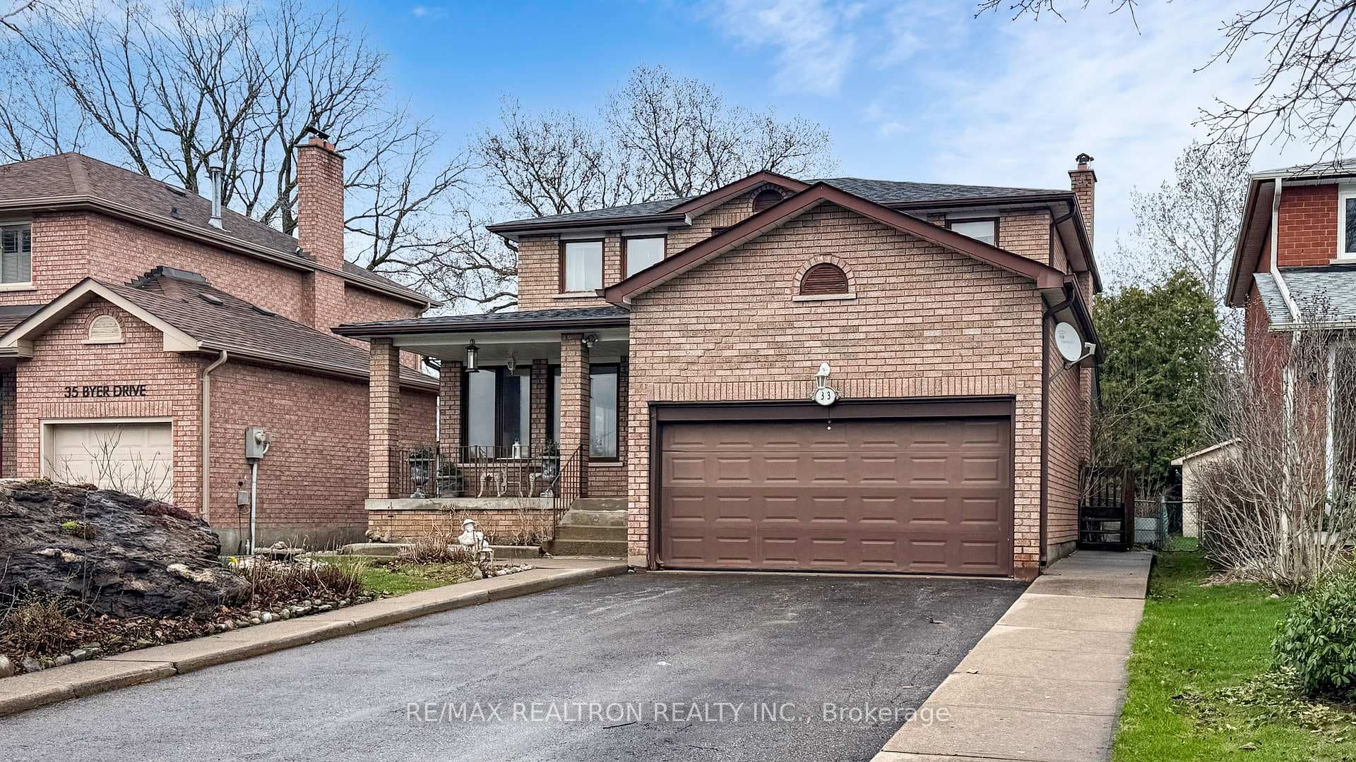 33 Byer Drive photo 1