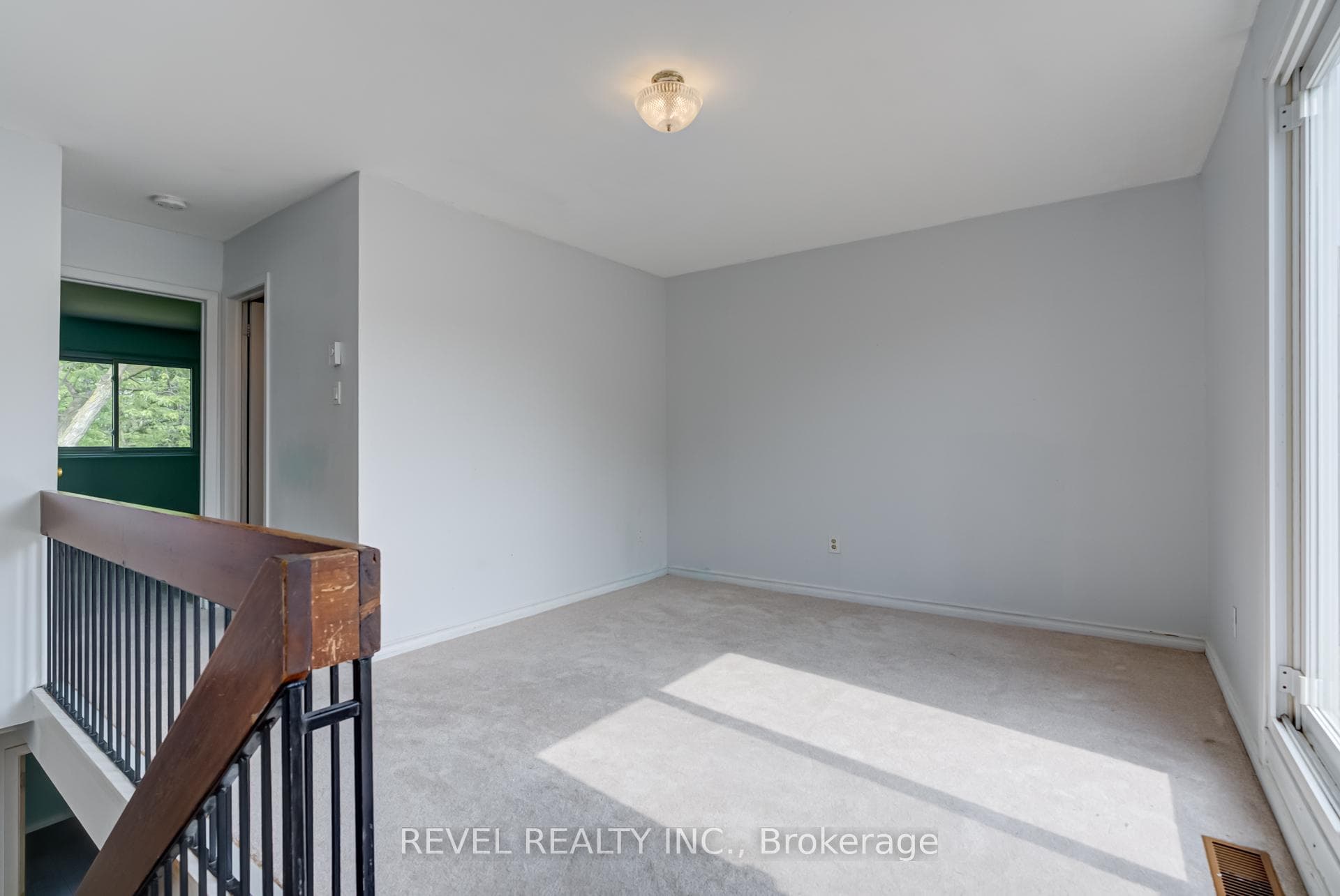 20 Hainford Street Unit #19 photo 23