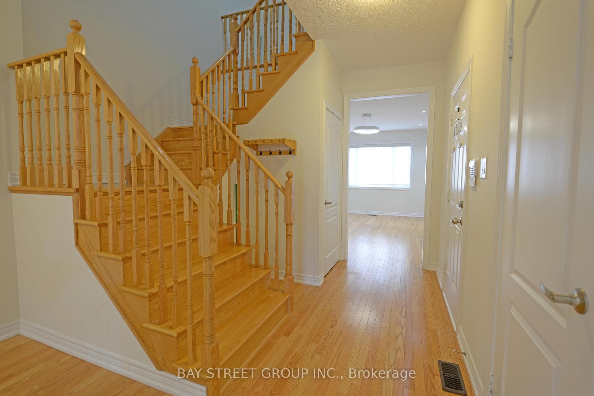 14 Begonia Street photo 4