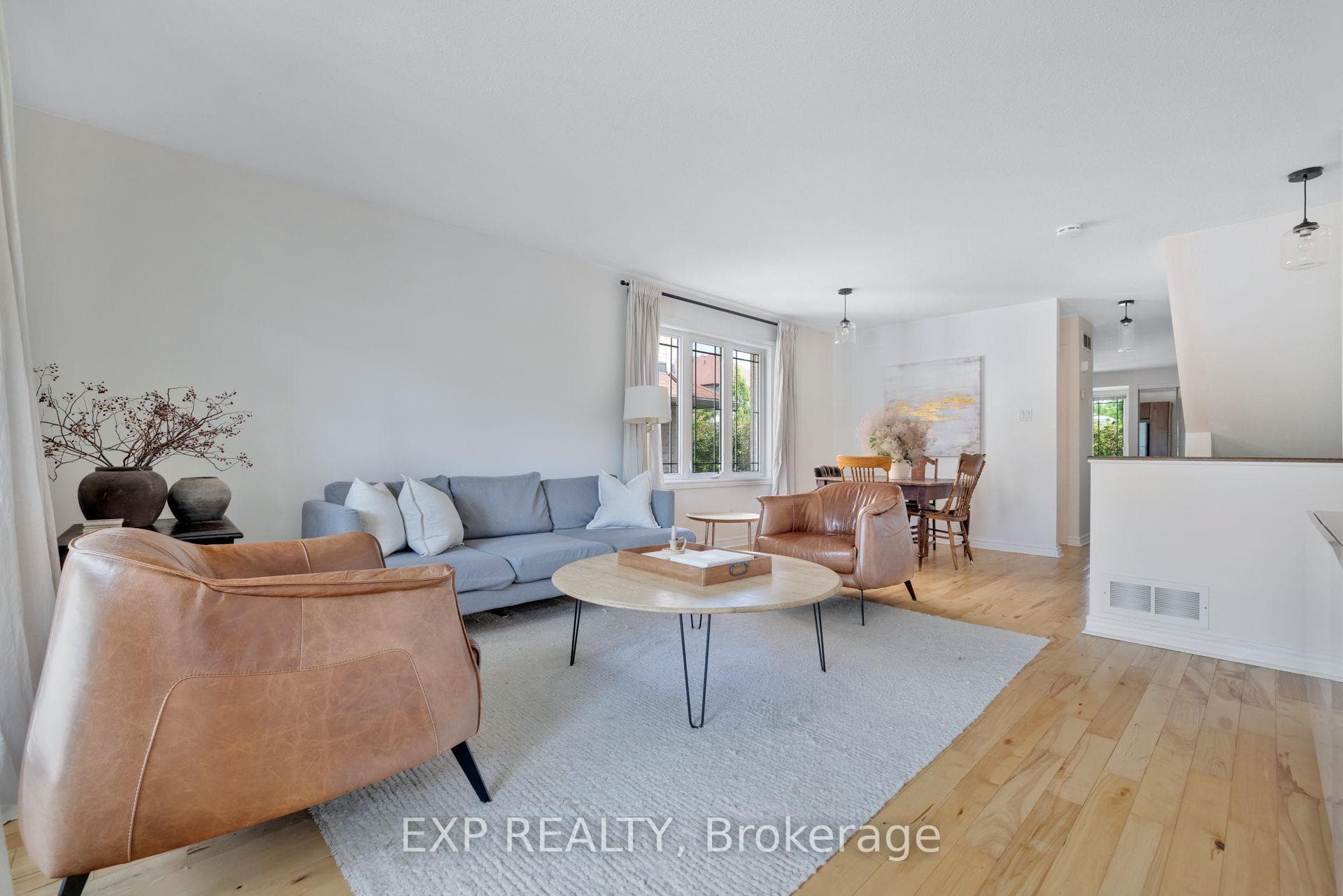 132 PASEO Private photo 19