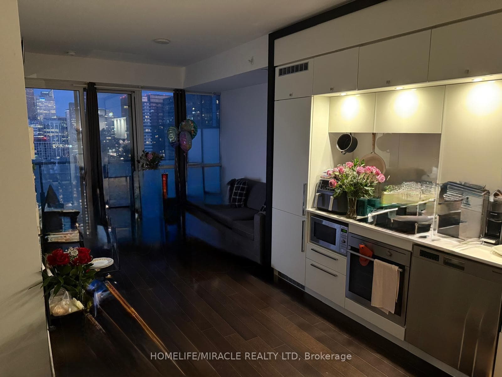 15 Grenville Street Unit 3201 photo 13