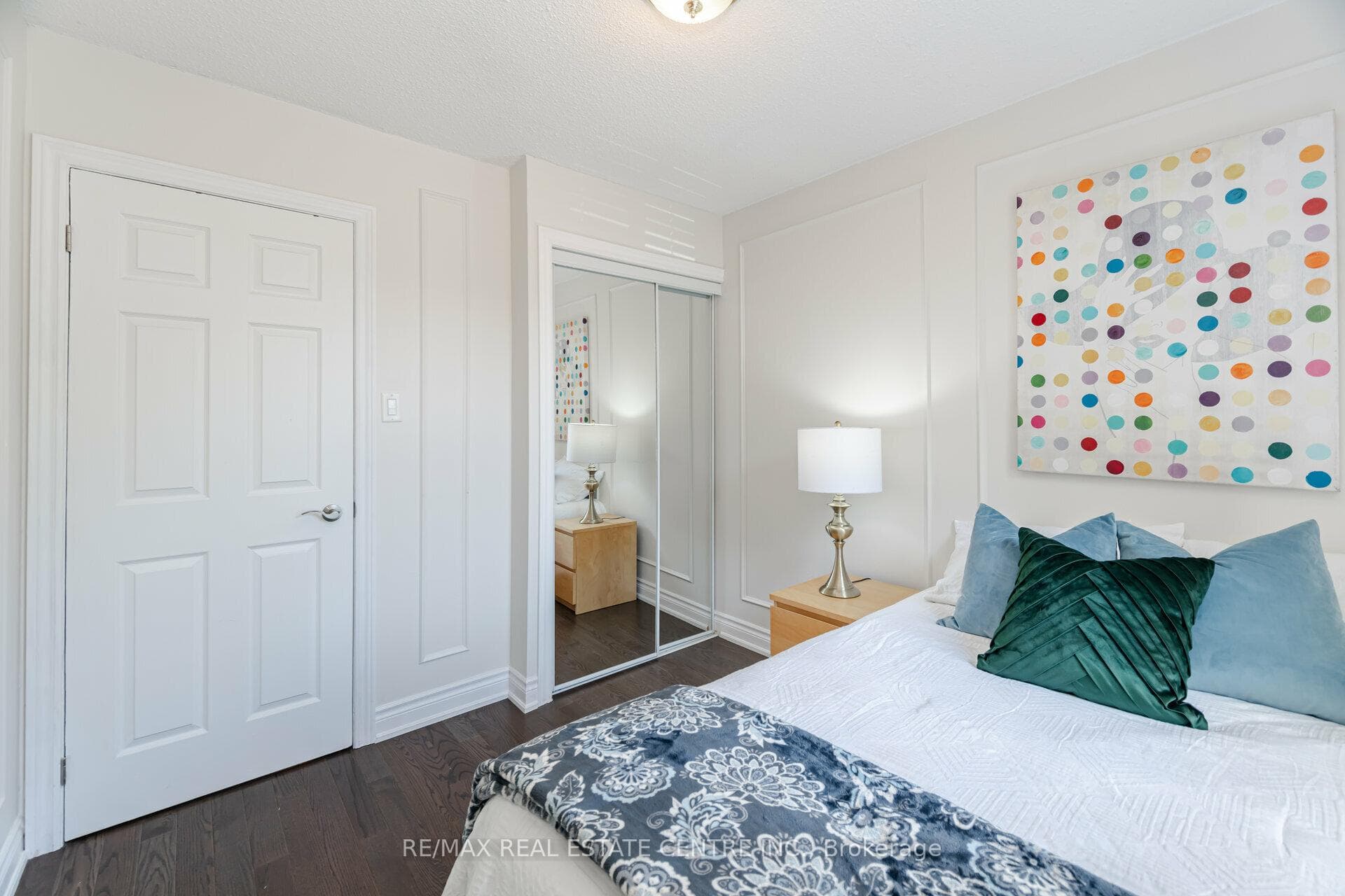 26 Jeanette Place photo 23