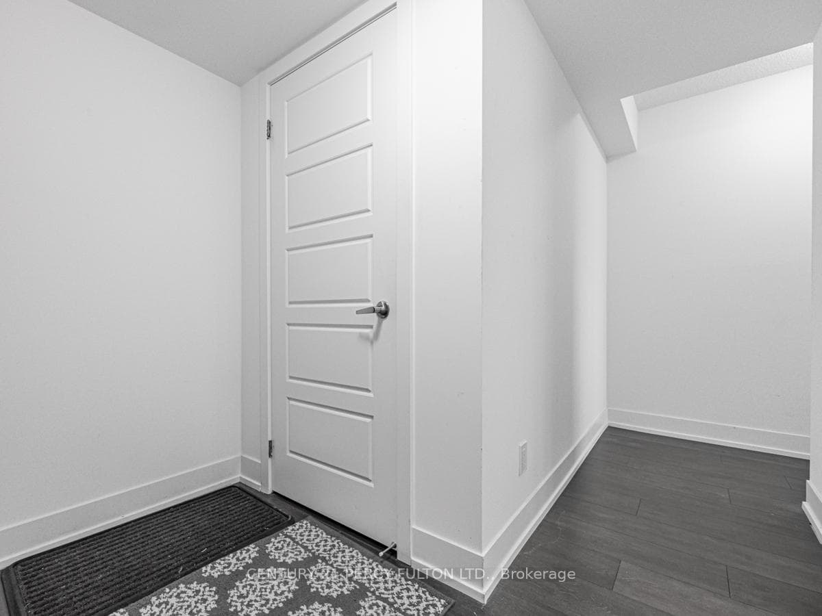 1255 Bayly Street Unit 302 photo 26