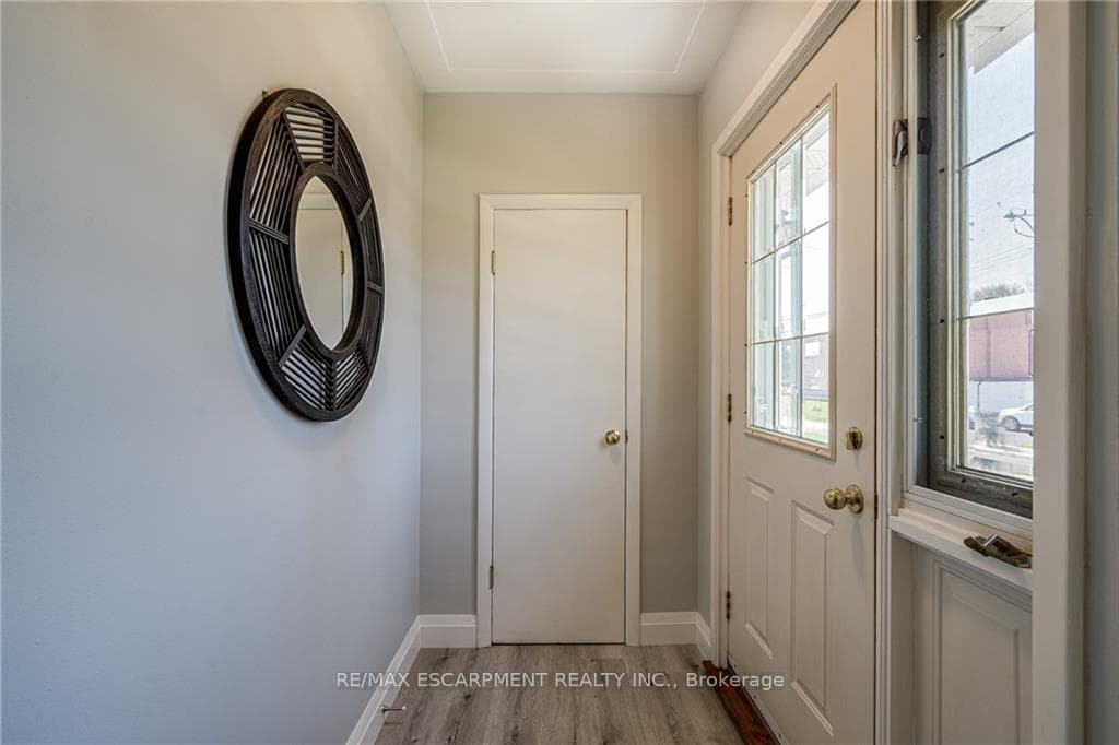 159 Heiman Street photo 2