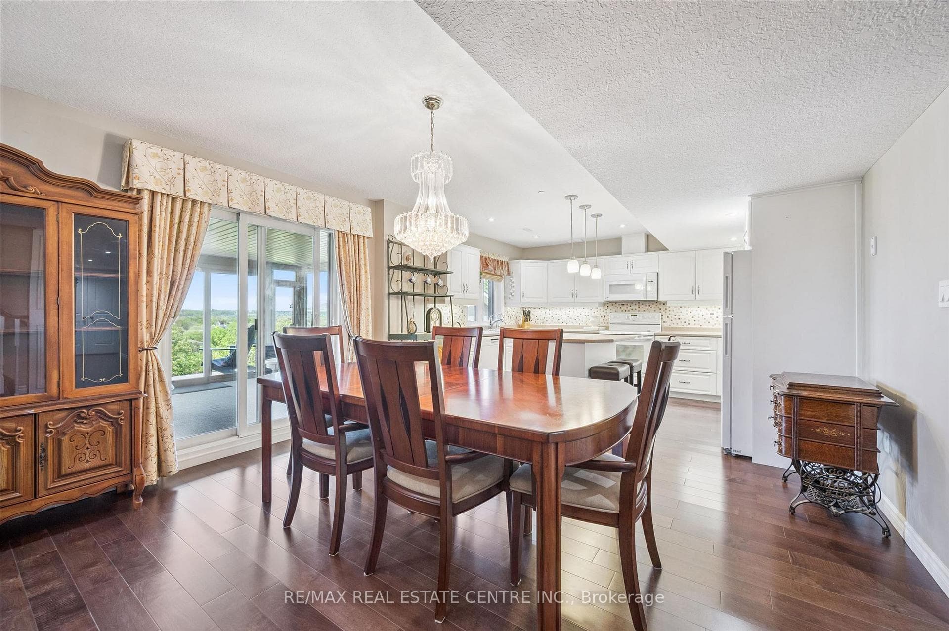 In-Law Suite Dining Area