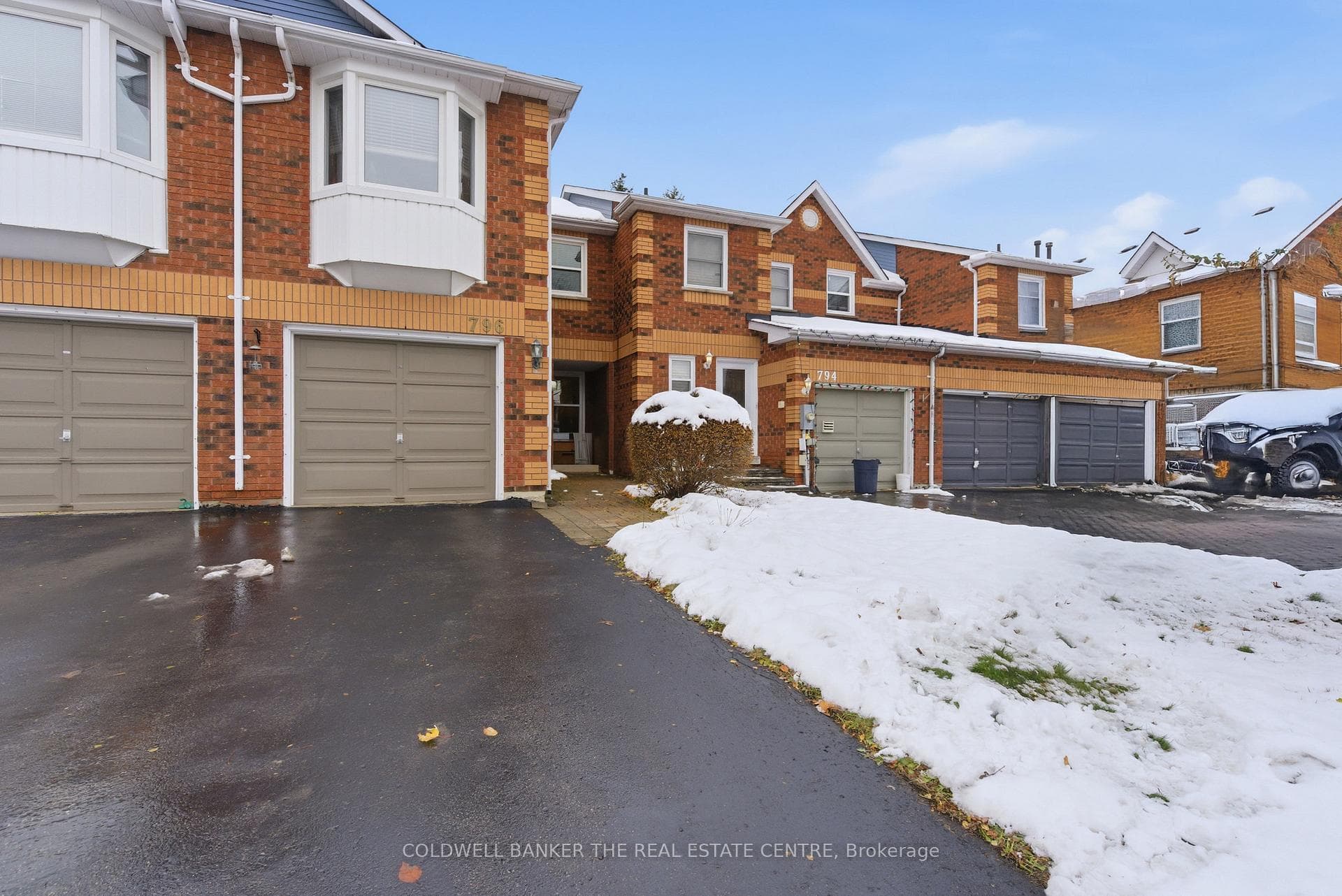 796 Shanahan Boulevard photo 23