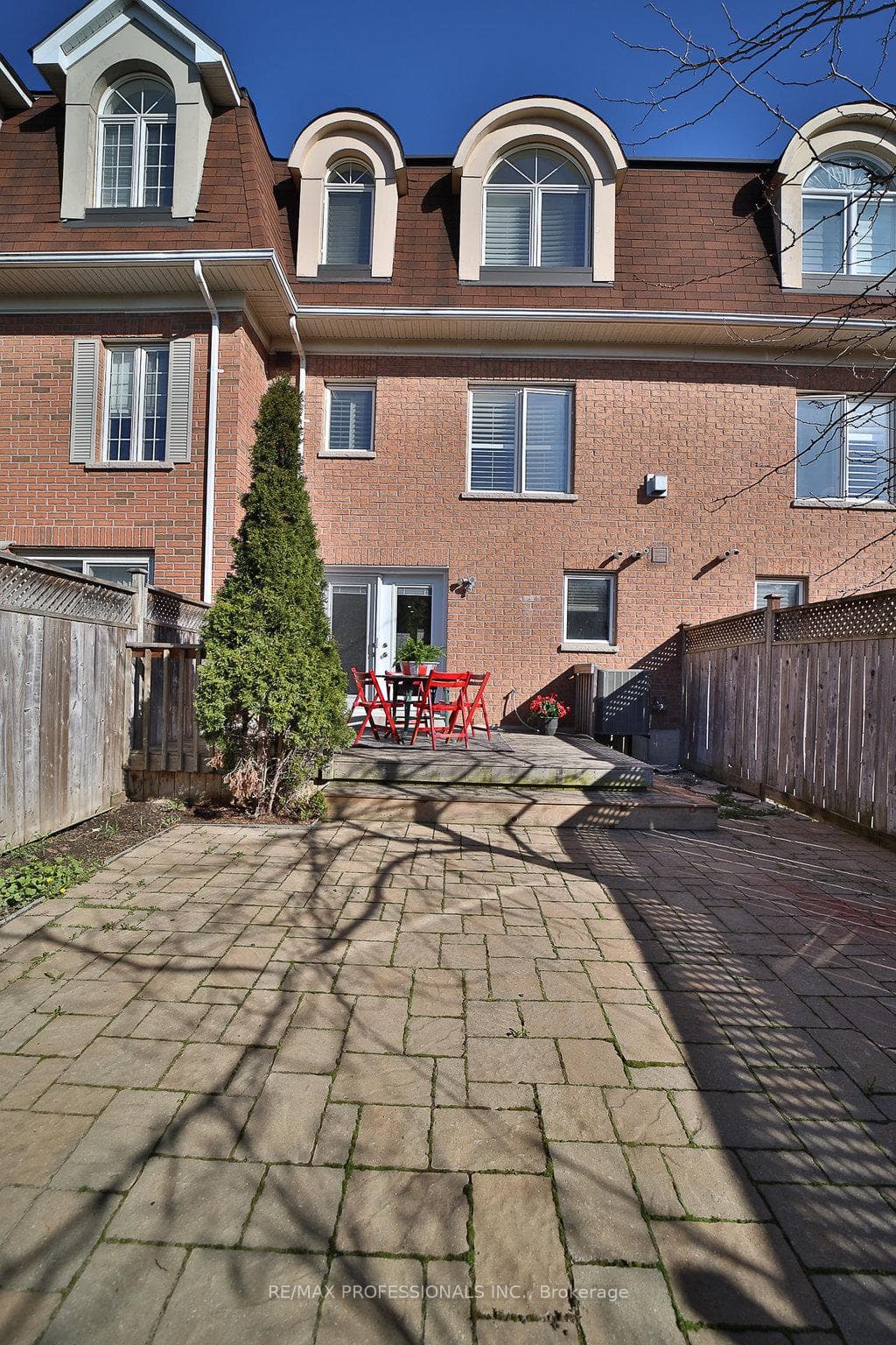 3319 Southwick Street photo 40