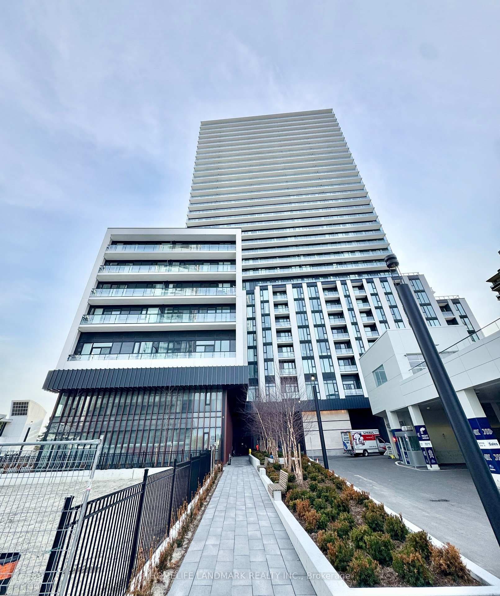5858 Yonge Street Unit 1823 photo 1