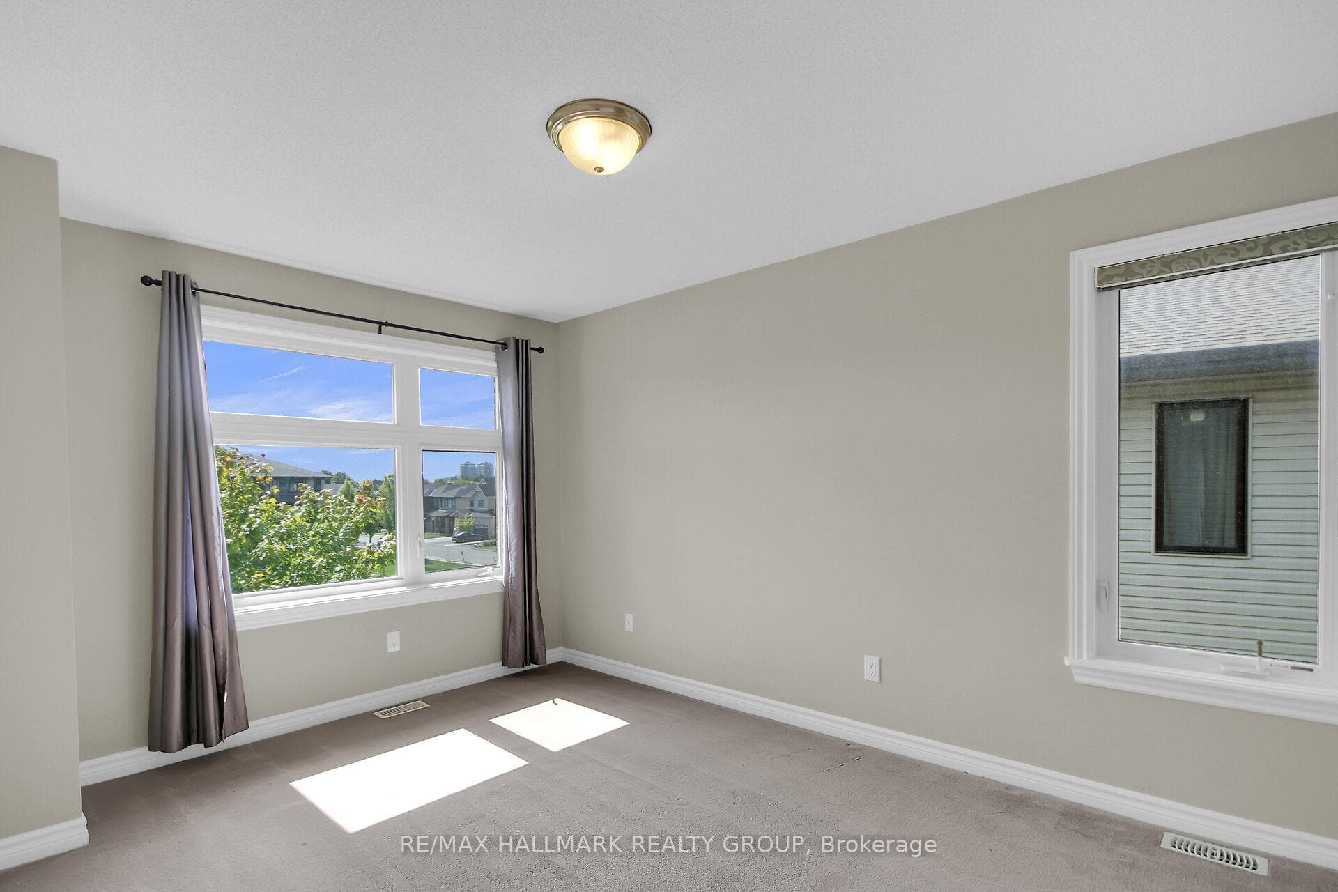 240 Leather Leaf Terrace photo 29
