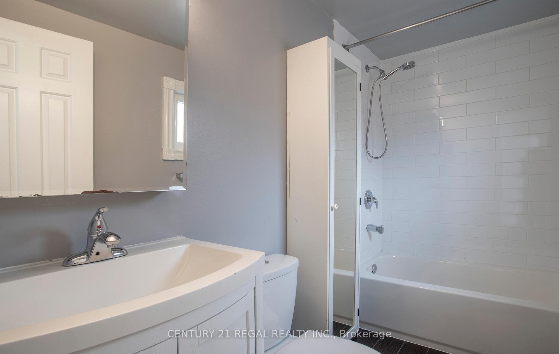 26 Angus Drive photo 29