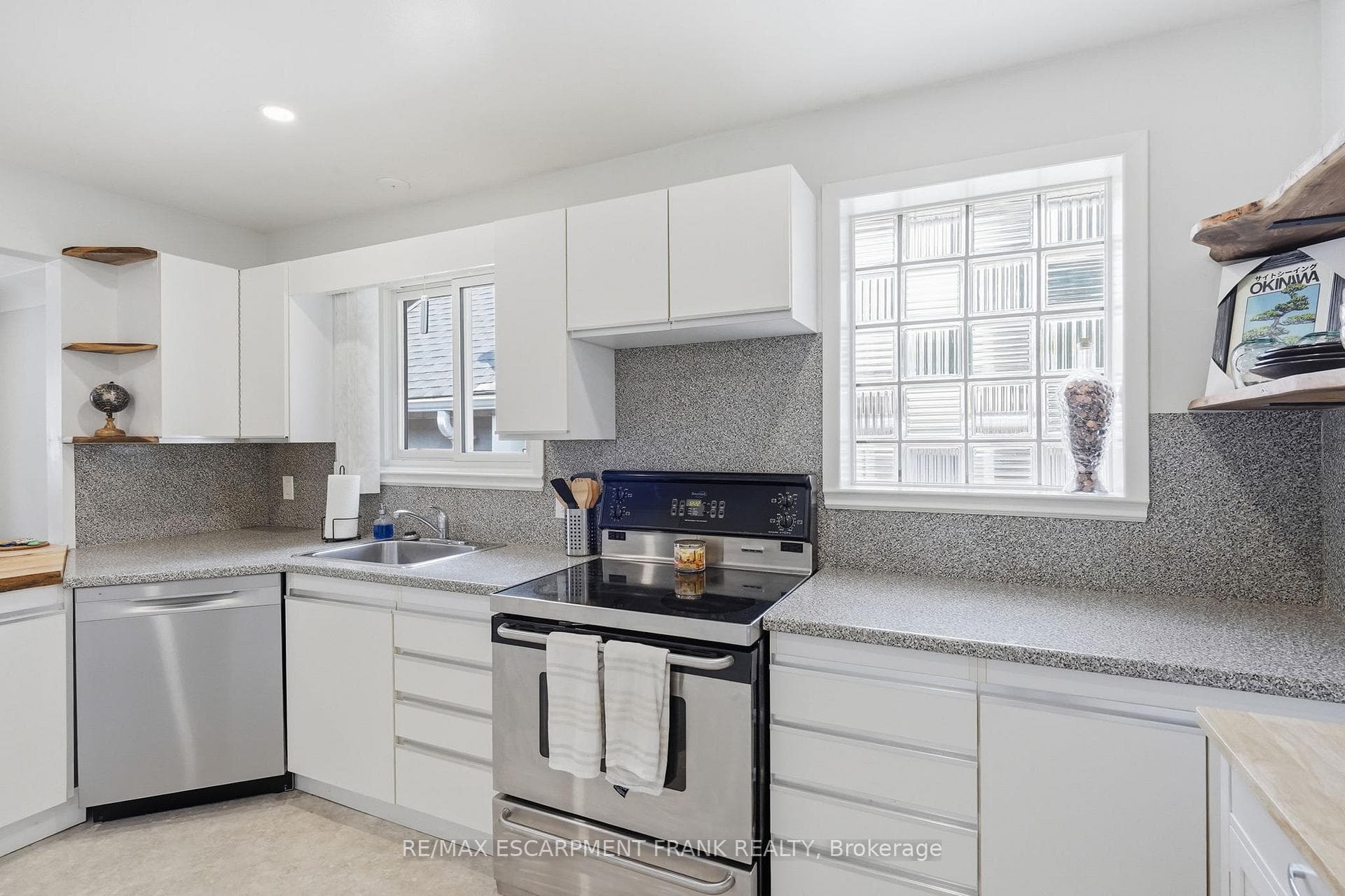 95 East 18th Street Unit 1 photo 15
