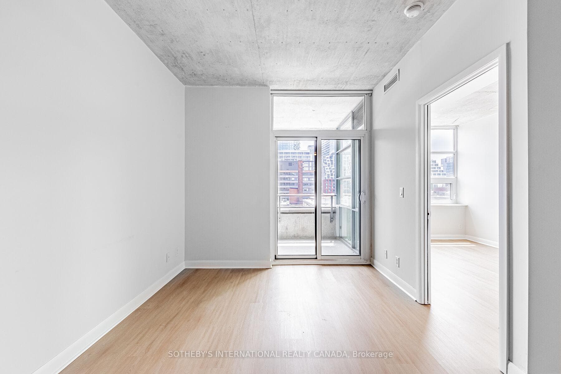 478 King Street Unit 609 photo 15