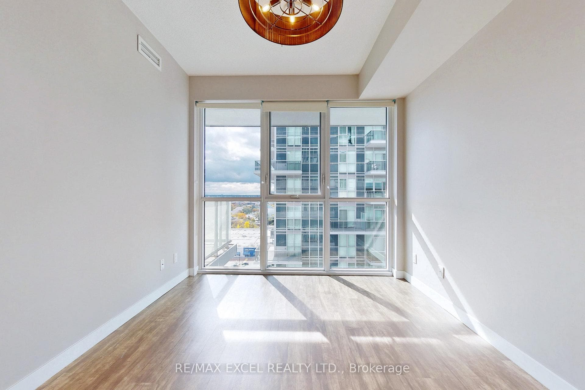 2087 Fairview St Street Unit 1606 photo 14