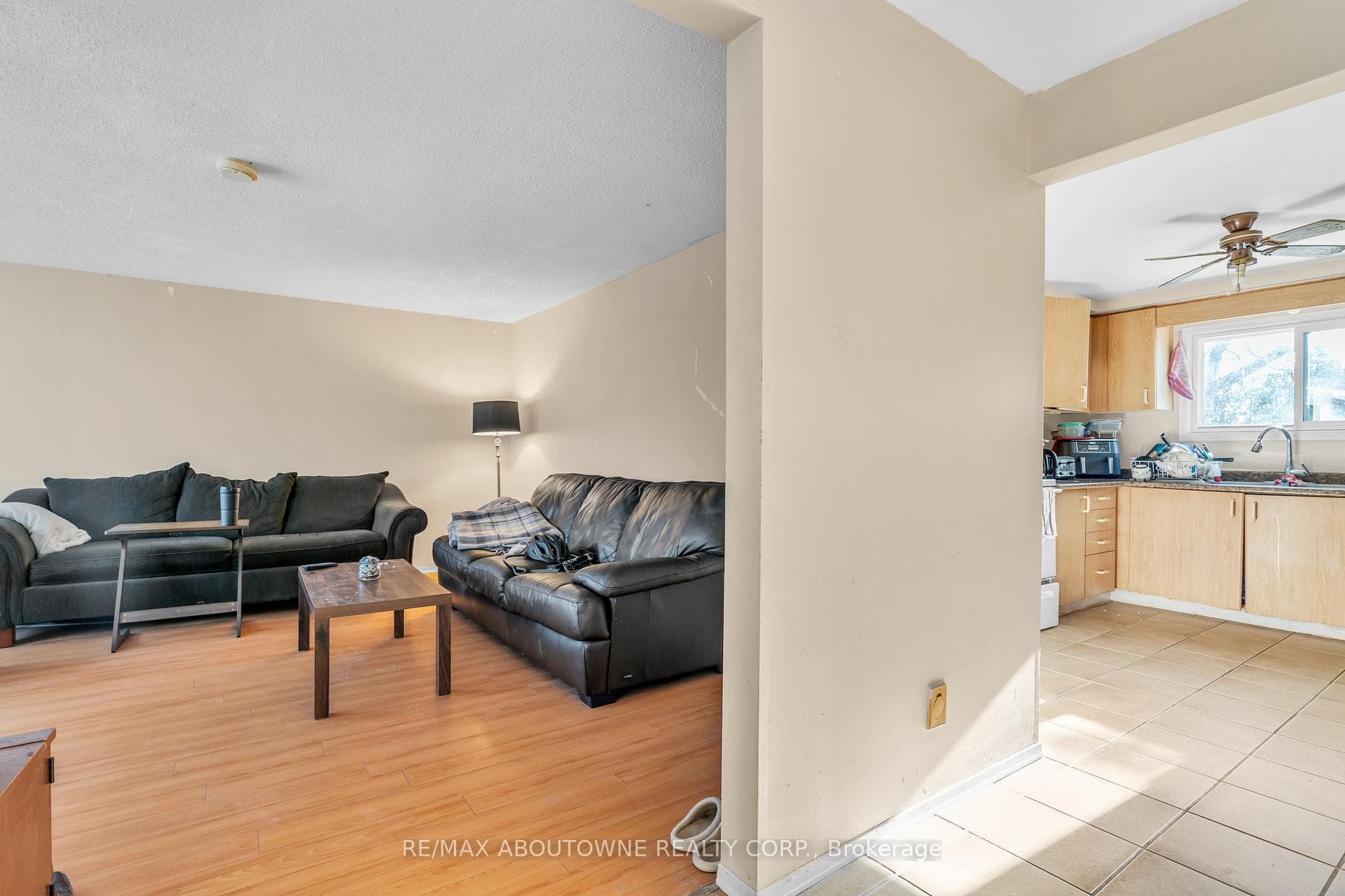 514 Kortright Road photo 2