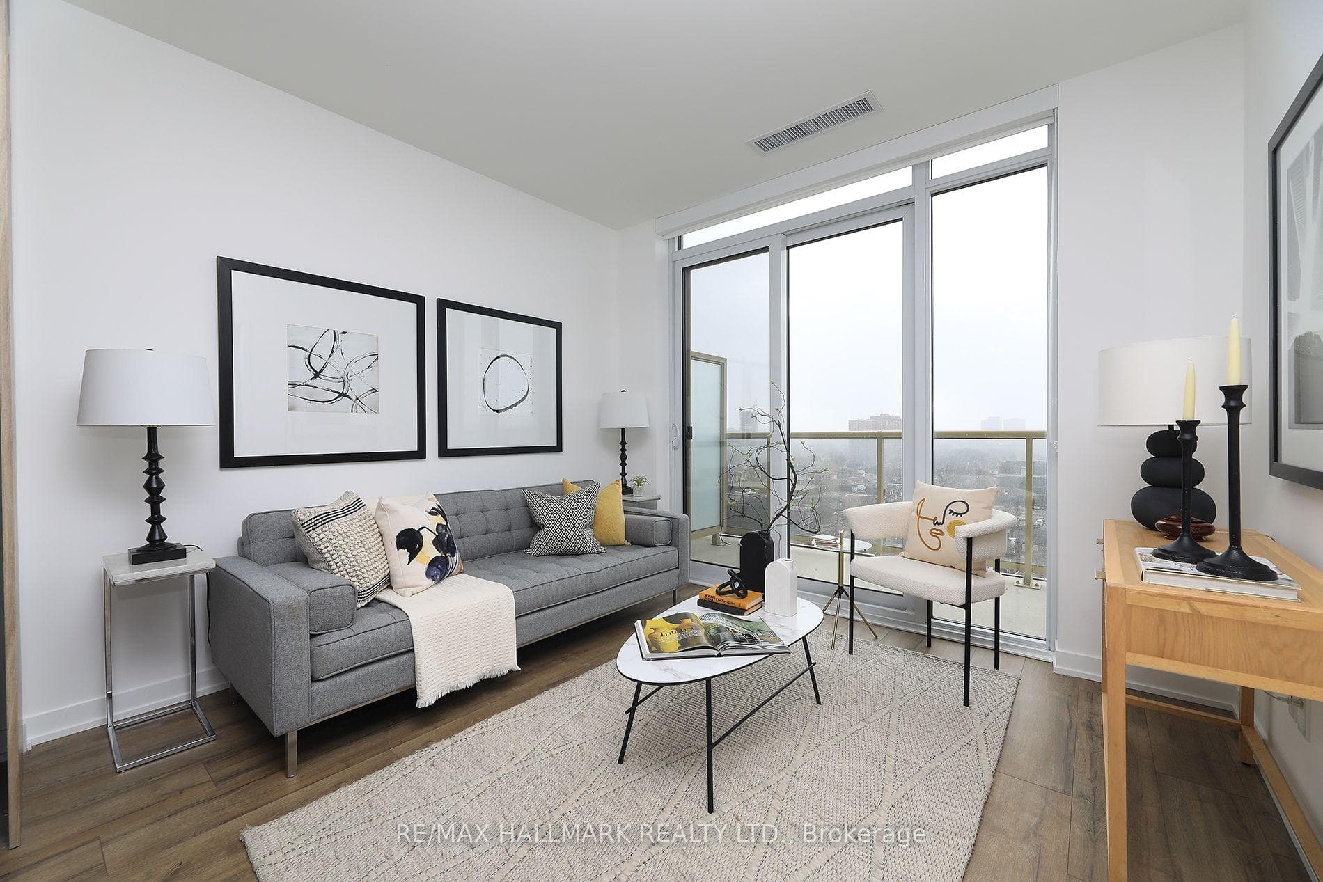 1787 St. Clair Avenue Unit 1111 photo 22