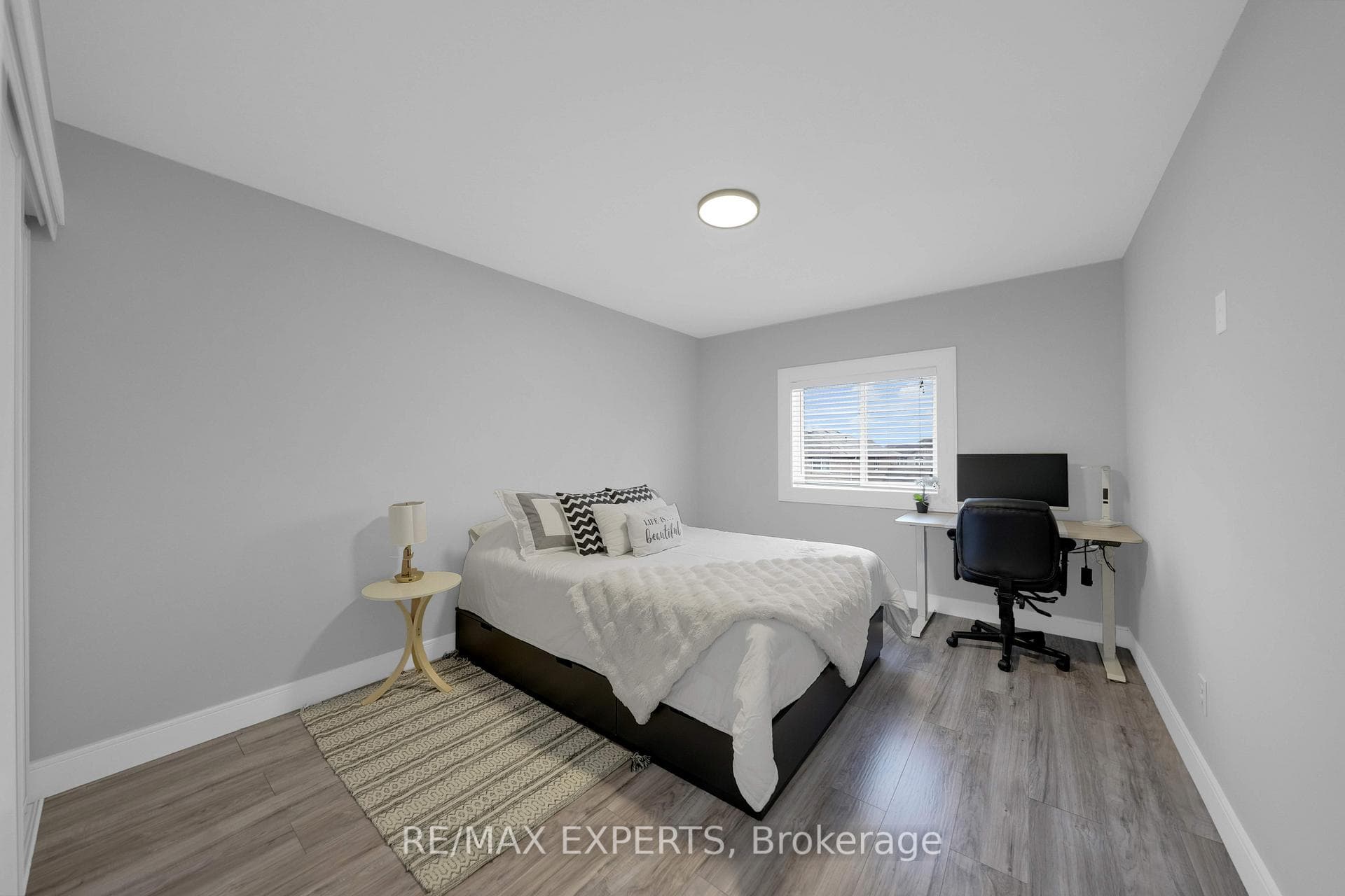 1494 Rankin Way photo 22