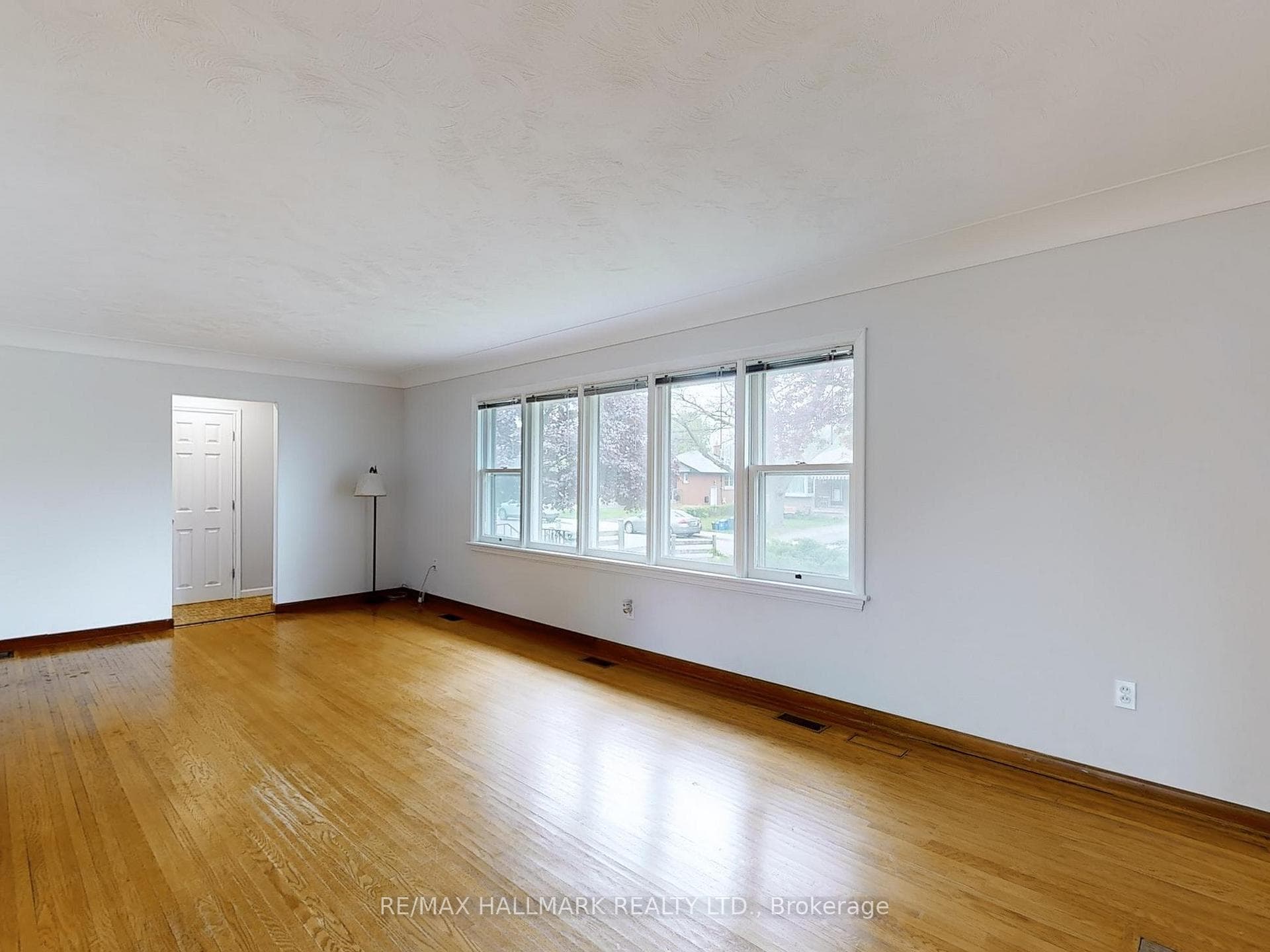 124 Mcelroy Road photo 6