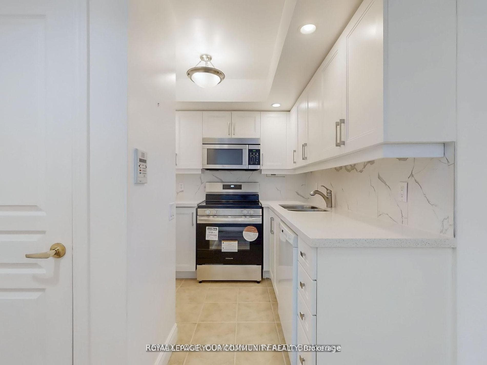 15 Northtown Way Unit 929 photo 17